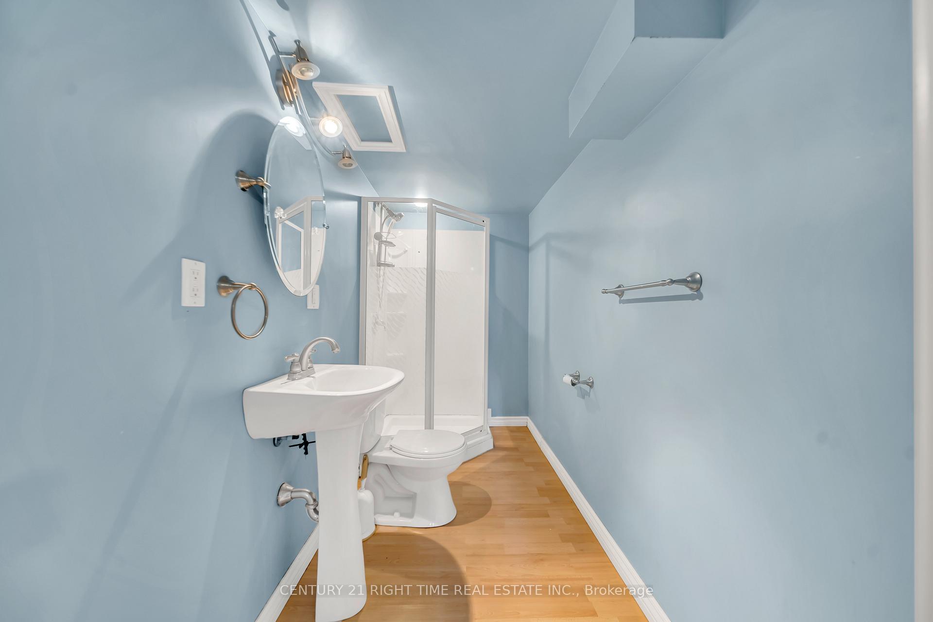 Photo 22 of 105 Max Becker Drive, Kitchener — HOMEH
