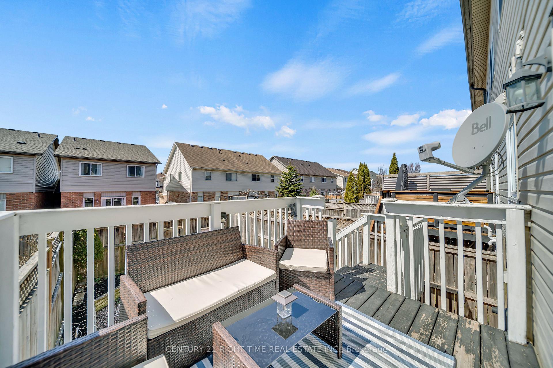 Photo 38 of 105 Max Becker Drive, Kitchener — HOMEH