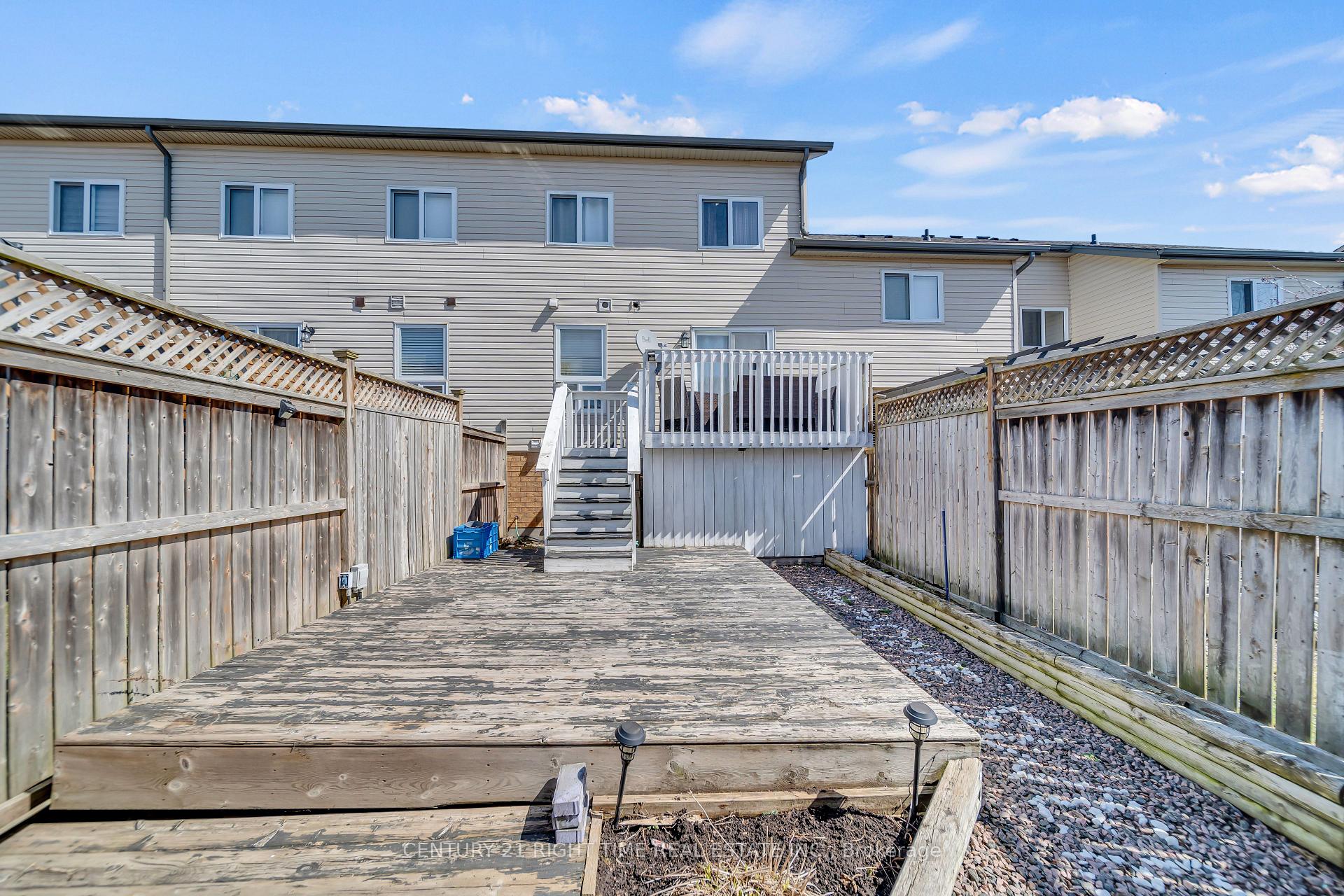 Photo 36 of 105 Max Becker Drive, Kitchener — HOMEH