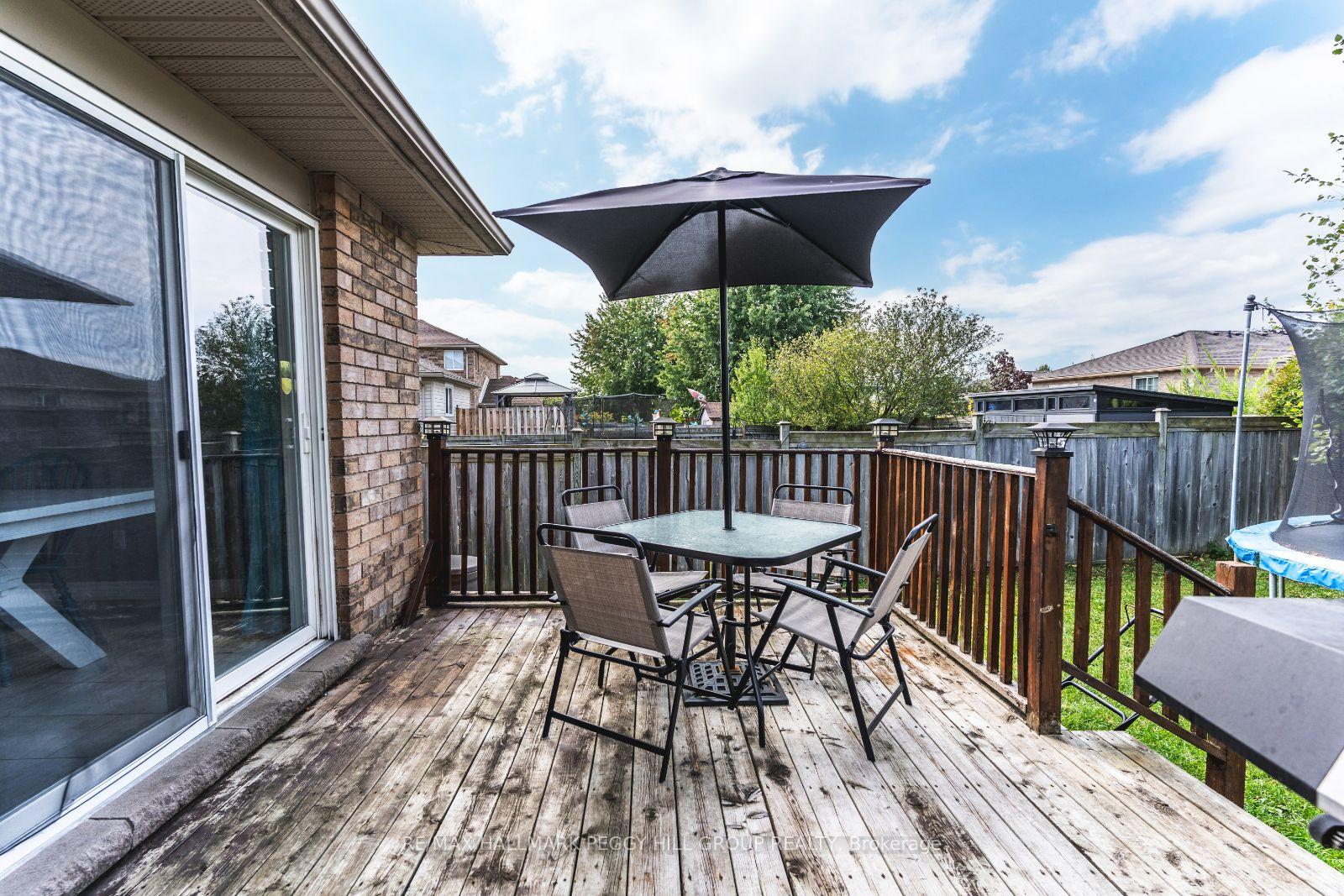 Photo 16 of 62 Nicole Marie Avenue, Barrie, East Bayfield — HOMEH