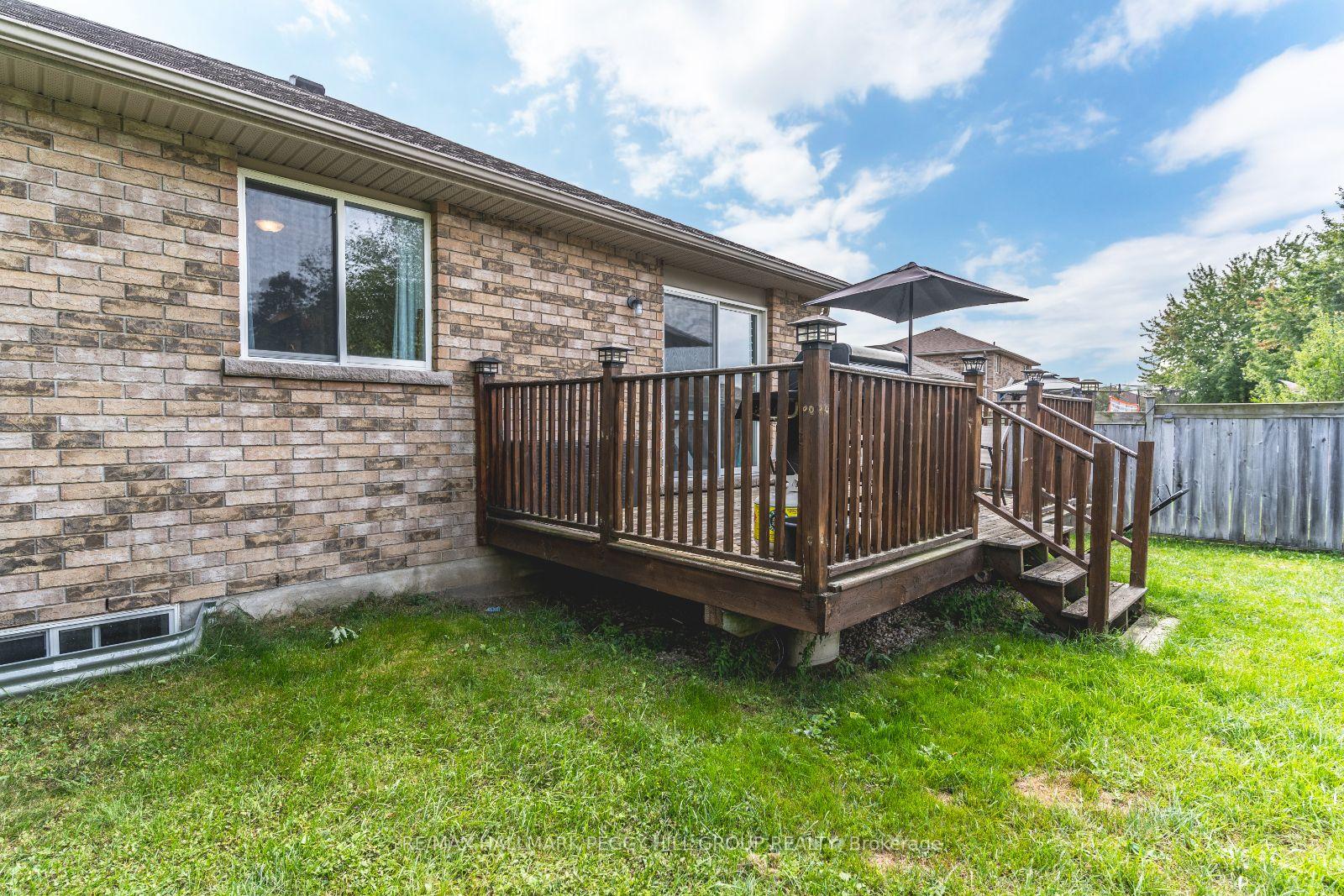 Photo 21 of 62 Nicole Marie Avenue, Barrie, East Bayfield — HOMEH