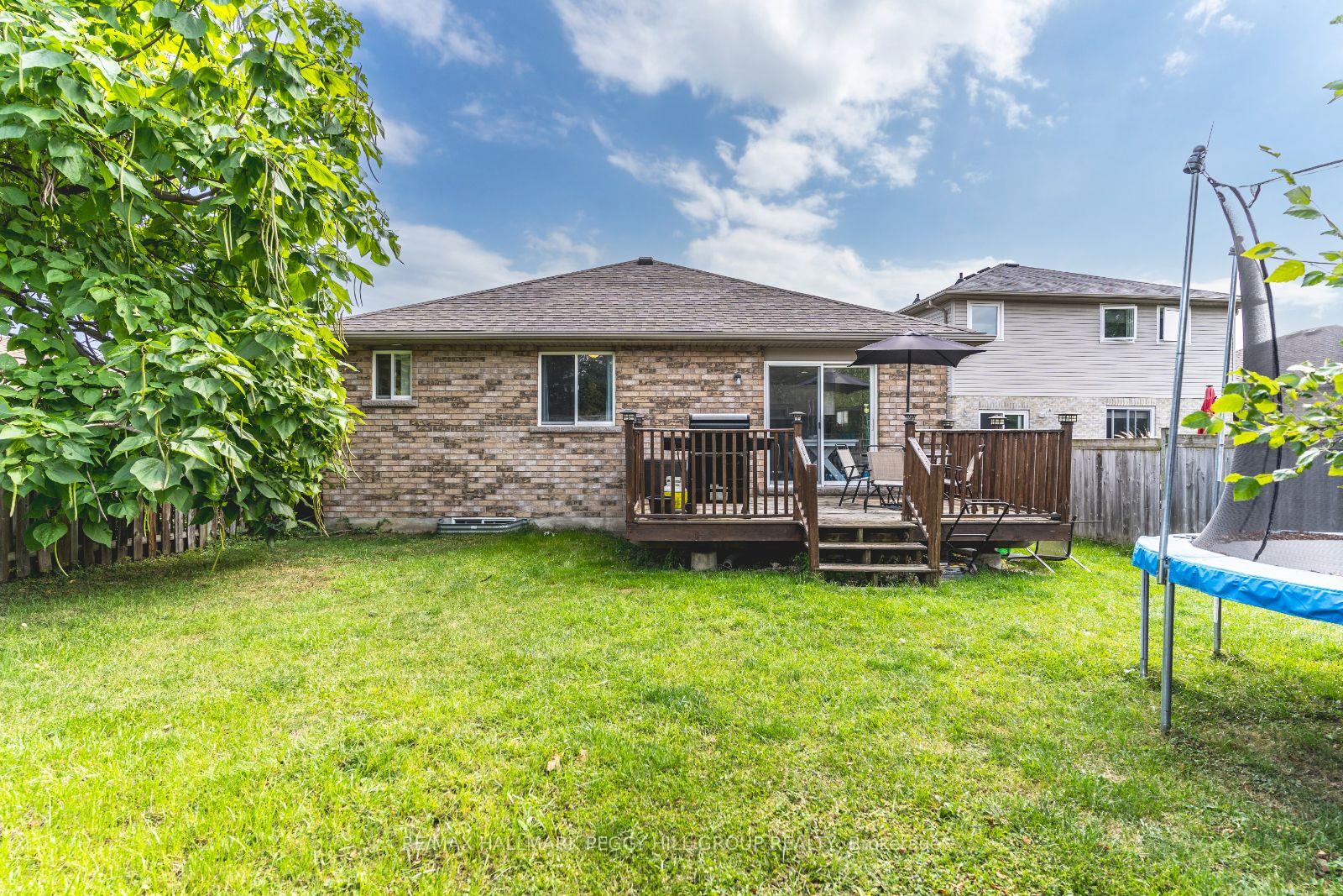 Photo 19 of 62 Nicole Marie Avenue, Barrie, East Bayfield — HOMEH