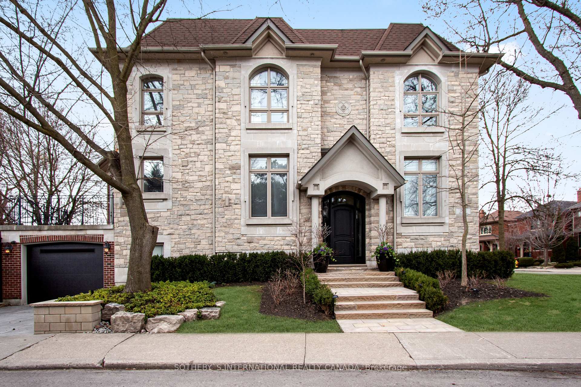 Photo 32 of 203 Old Orchard Grove, Toronto, Lawrence Park North — HOMEH
