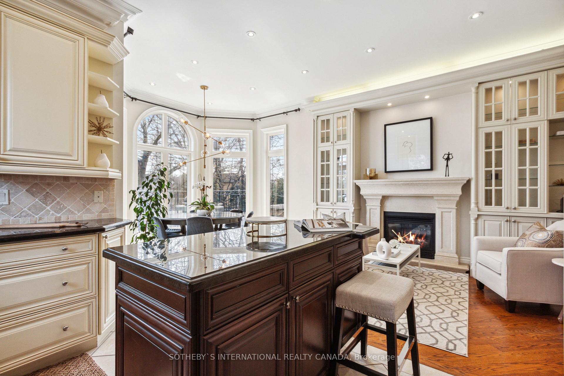 Photo 8 of 203 Old Orchard Grove, Toronto, Lawrence Park North — HOMEH