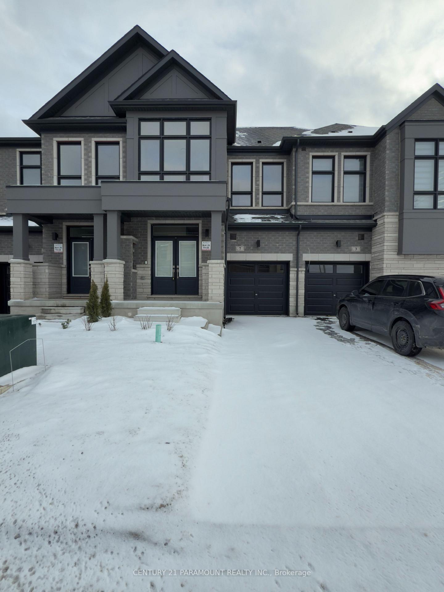 Photo 1 of 7 Singhampton Road, Vaughan, Kleinburg — HOMEH