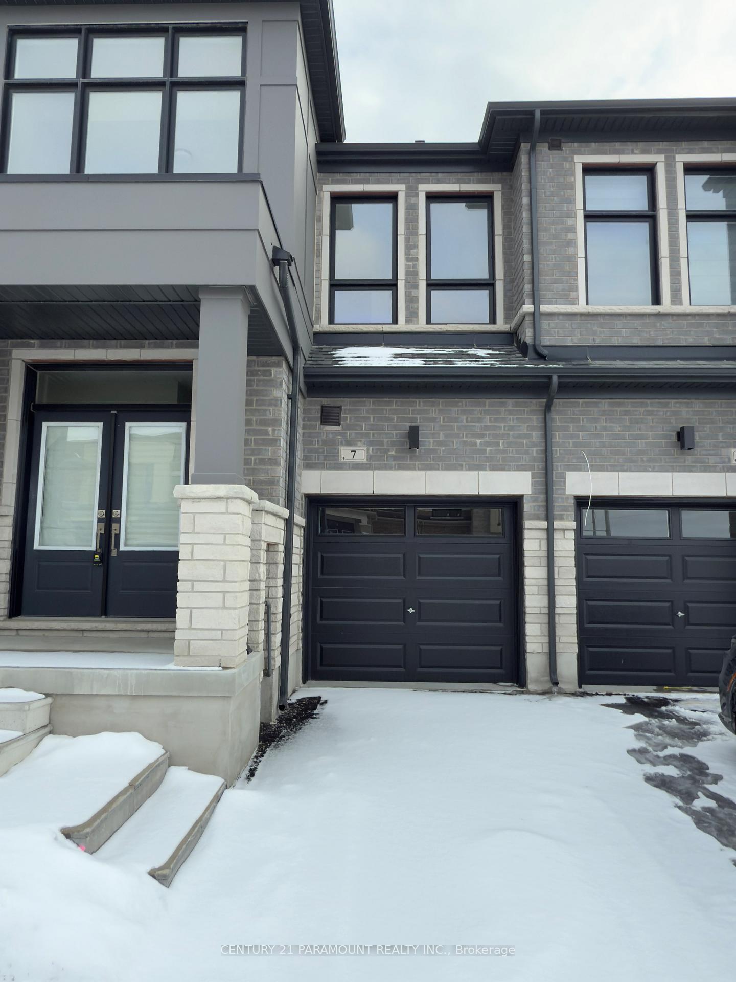 Photo 6 of 7 Singhampton Road, Vaughan, Kleinburg — HOMEH