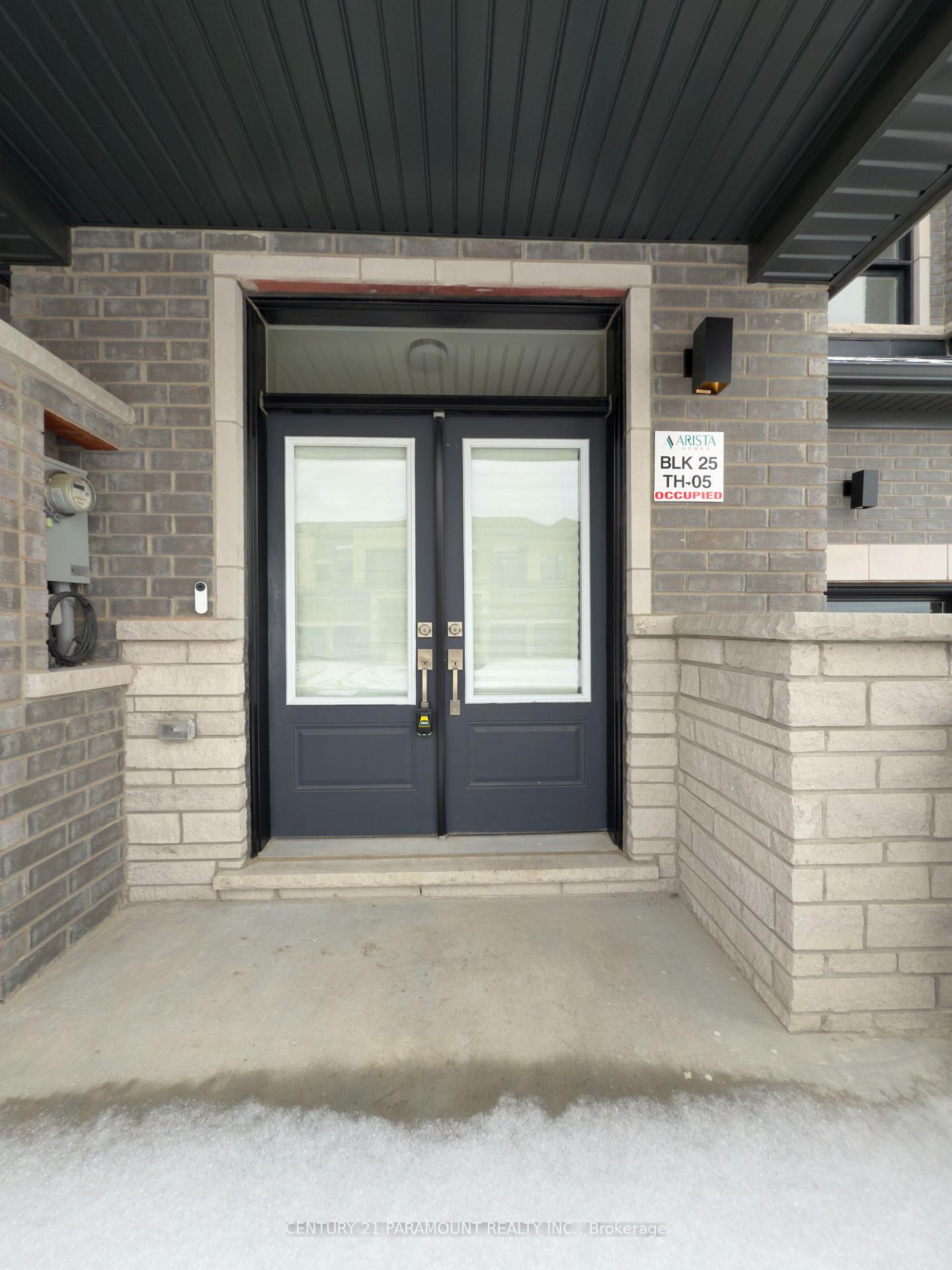 Photo 4 of 7 Singhampton Road, Vaughan, Kleinburg — HOMEH