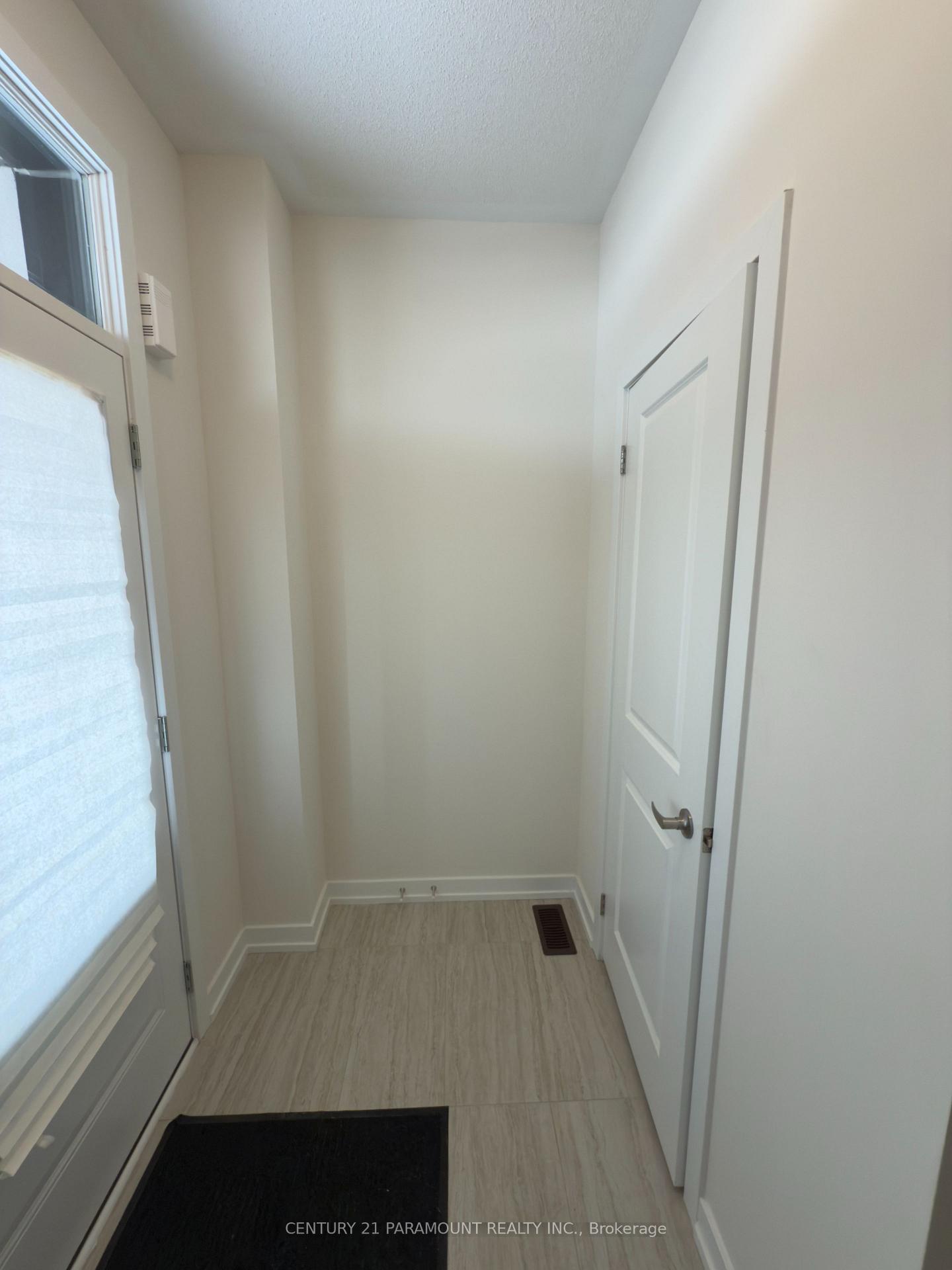 Photo 14 of 7 Singhampton Road, Vaughan, Kleinburg — HOMEH