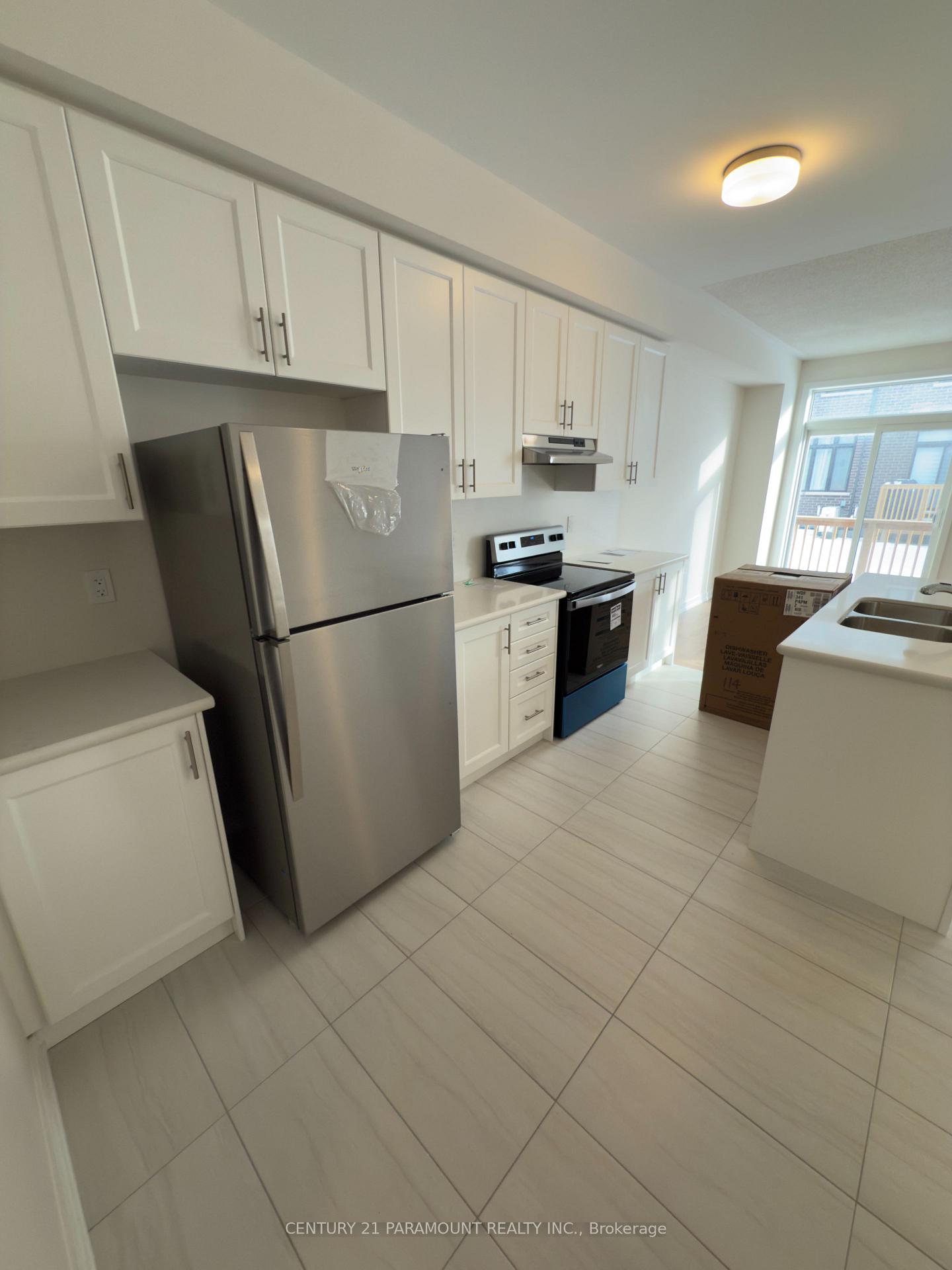 Photo 8 of 7 Singhampton Road, Vaughan, Kleinburg — HOMEH