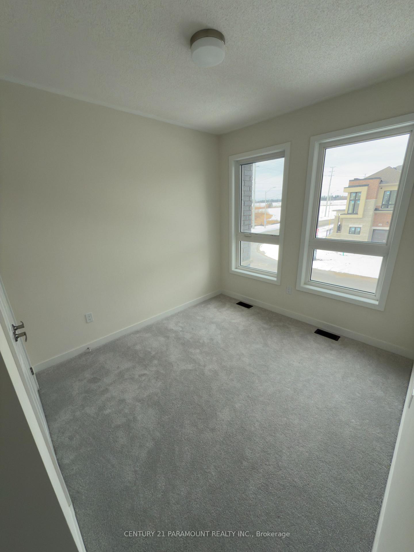 Photo 21 of 7 Singhampton Road, Vaughan, Kleinburg — HOMEH
