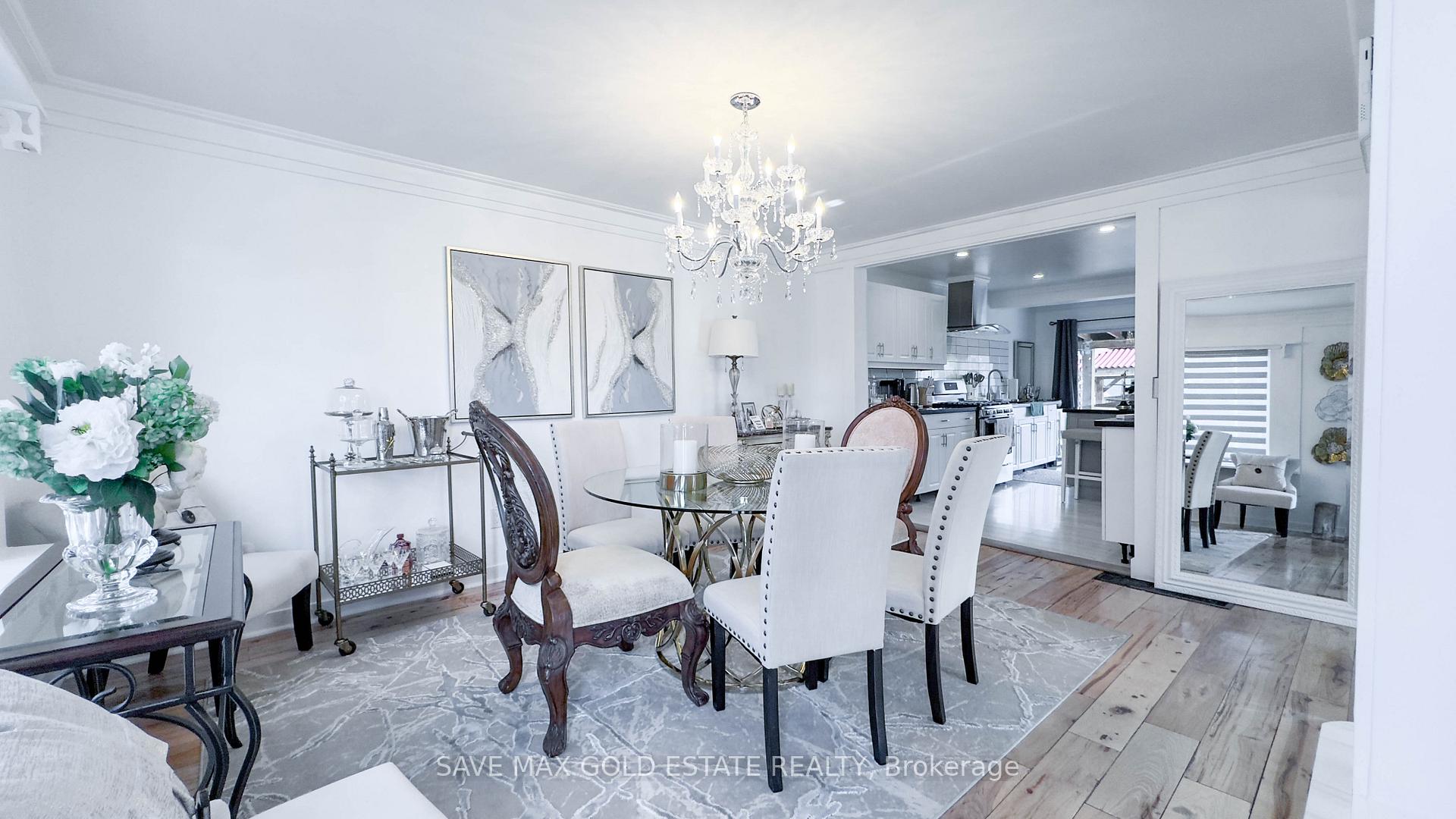 Photo 3 of 252 Walter Avenue N, Hamilton, Normanhurst — HOMEH