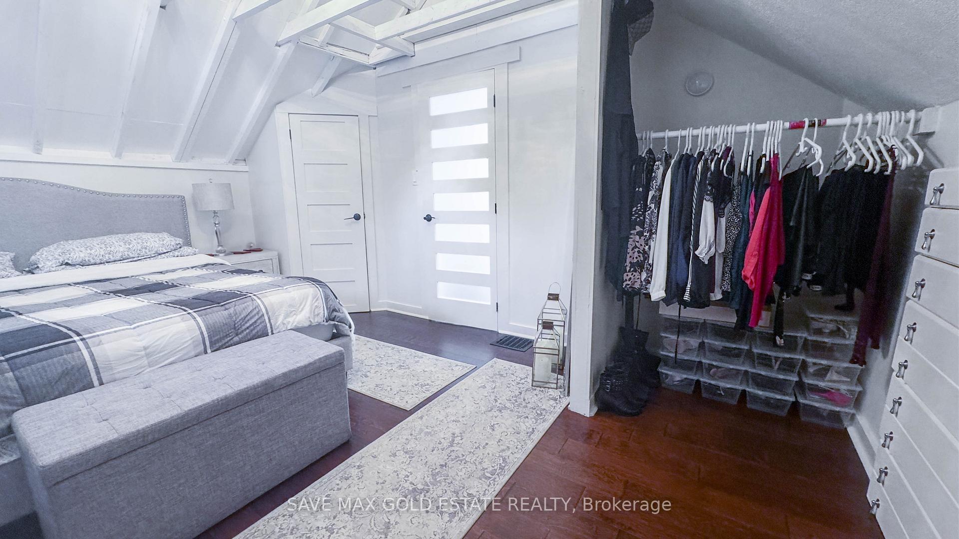 Photo 31 of 252 Walter Avenue N, Hamilton, Normanhurst — HOMEH