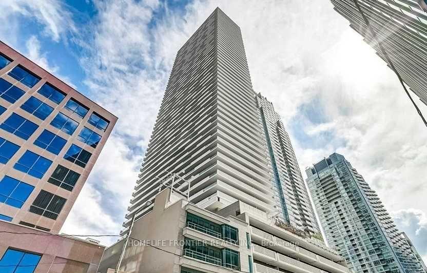 Photo 1 of Unit 4706, 2221 Yonge Street, Toronto, Mount Pleasant West — HOMEH