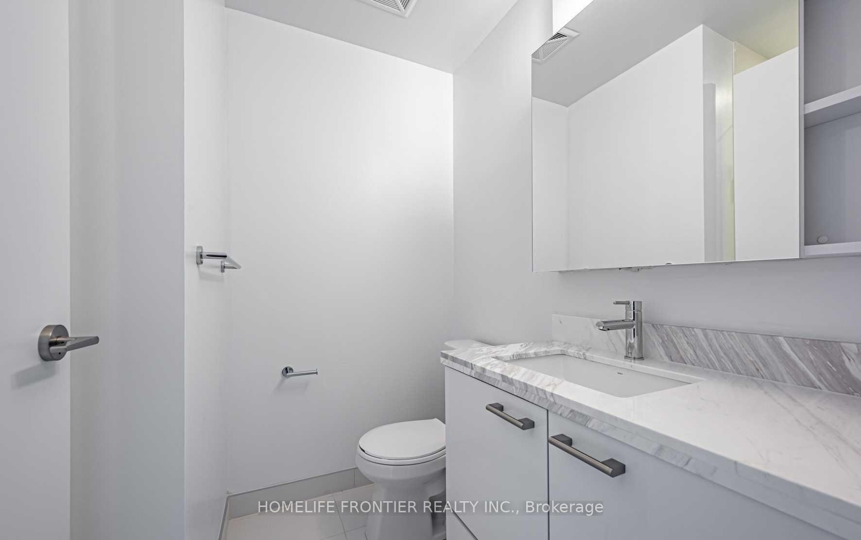 Photo 8 of Unit 4706, 2221 Yonge Street, Toronto, Mount Pleasant West — HOMEH