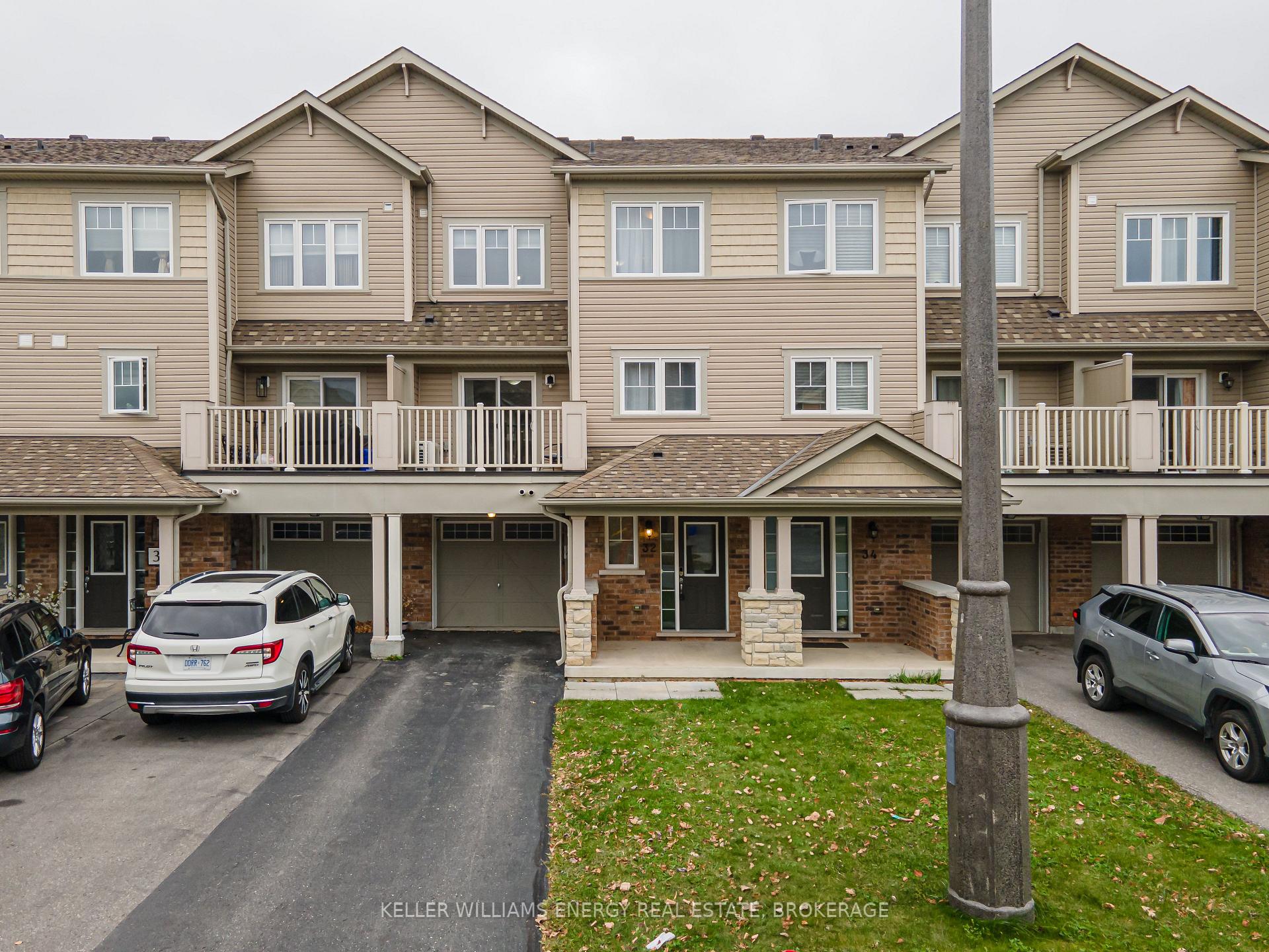 Photo 1 of 32 Tabaret Crescent, Oshawa, Windfields — HOMEH