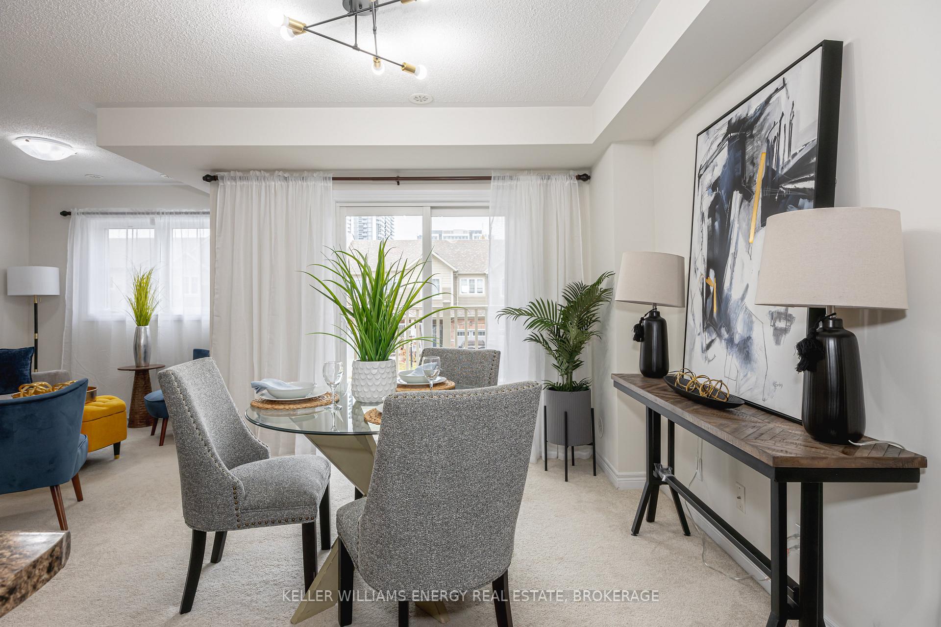 Photo 10 of 32 Tabaret Crescent, Oshawa, Windfields — HOMEH