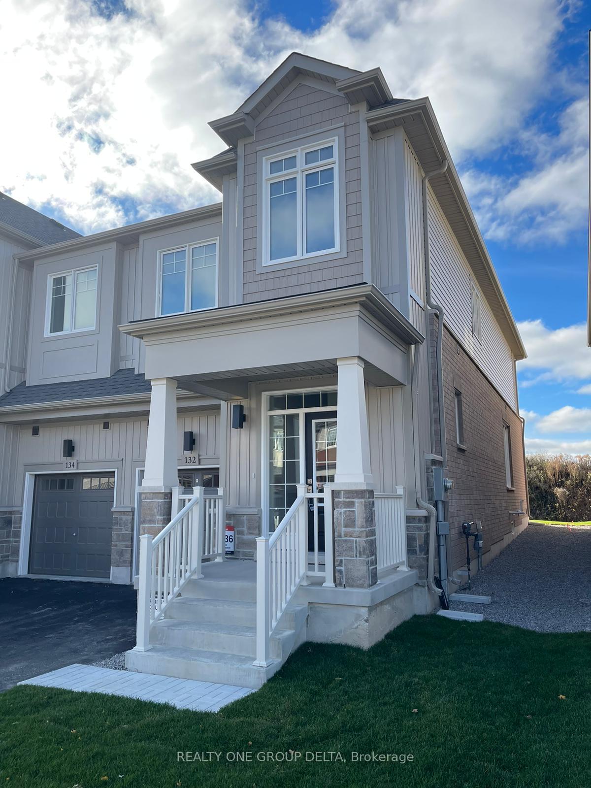 Photo 22 of 132 Greer Street, Barrie, Rural Barrie Southeast — HOMEH