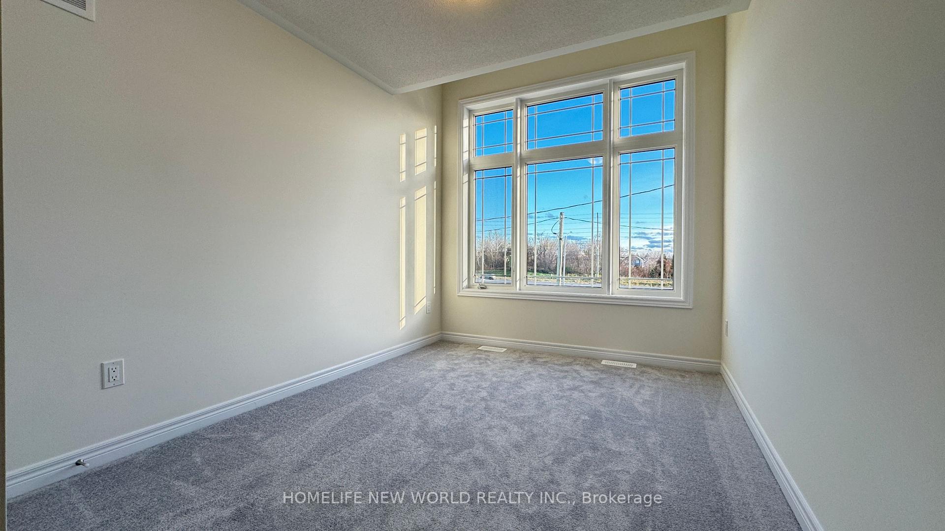 Photo 9 of 1026 Crowsnest Hollow, Pickering, Rural Pickering — HOMEH