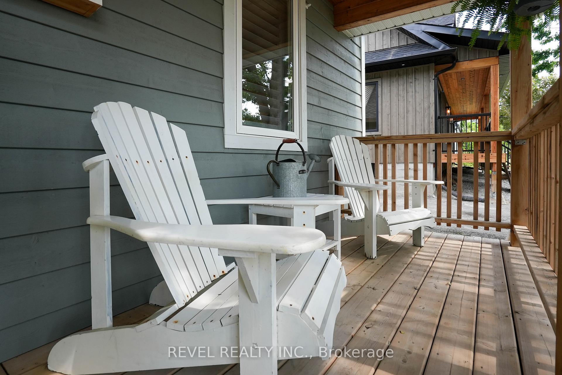 Photo 5 of 125 Dundonald Street, Barrie, Codrington — HOMEH