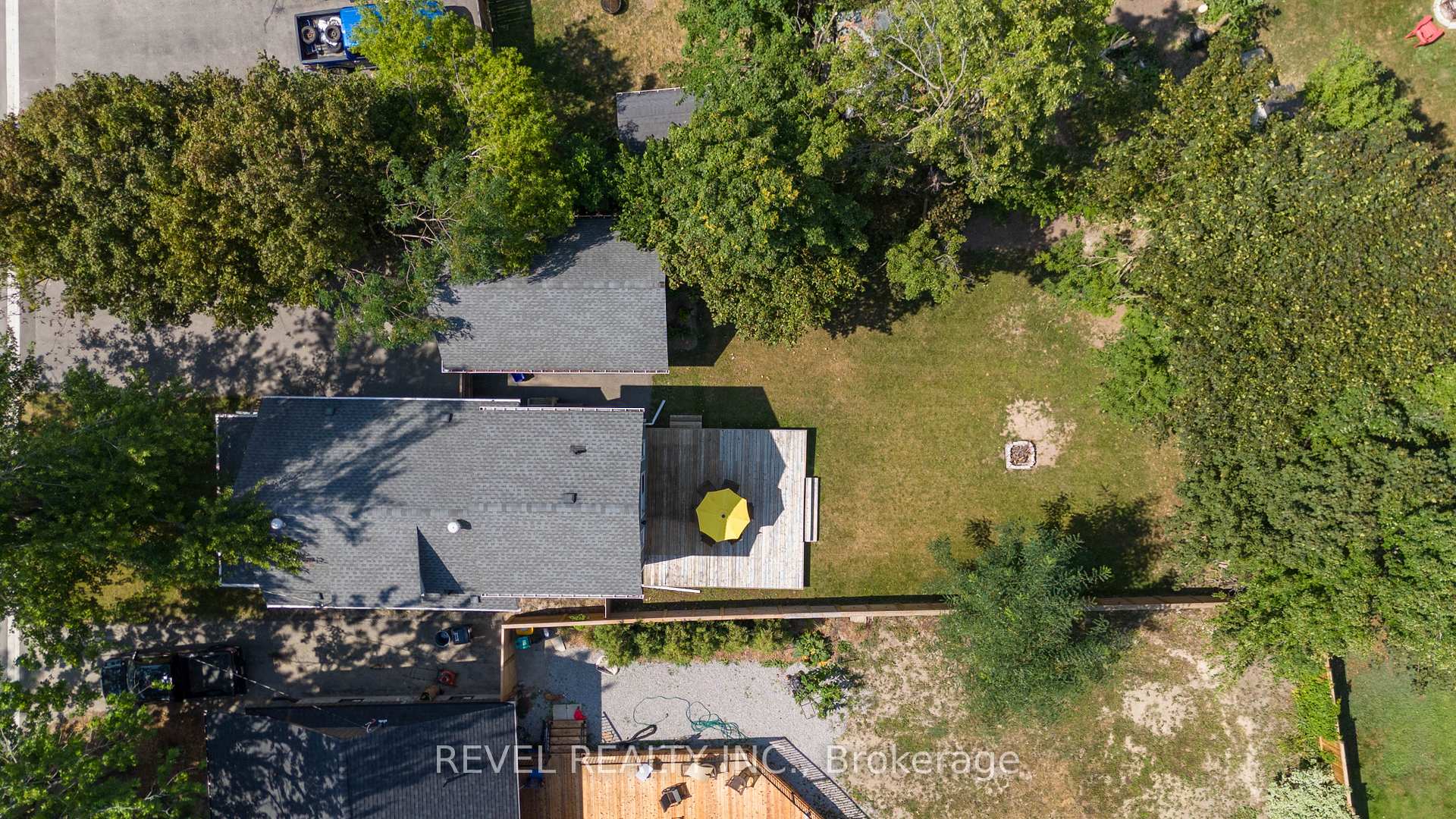 Photo 45 of 125 Dundonald Street, Barrie, Codrington — HOMEH
