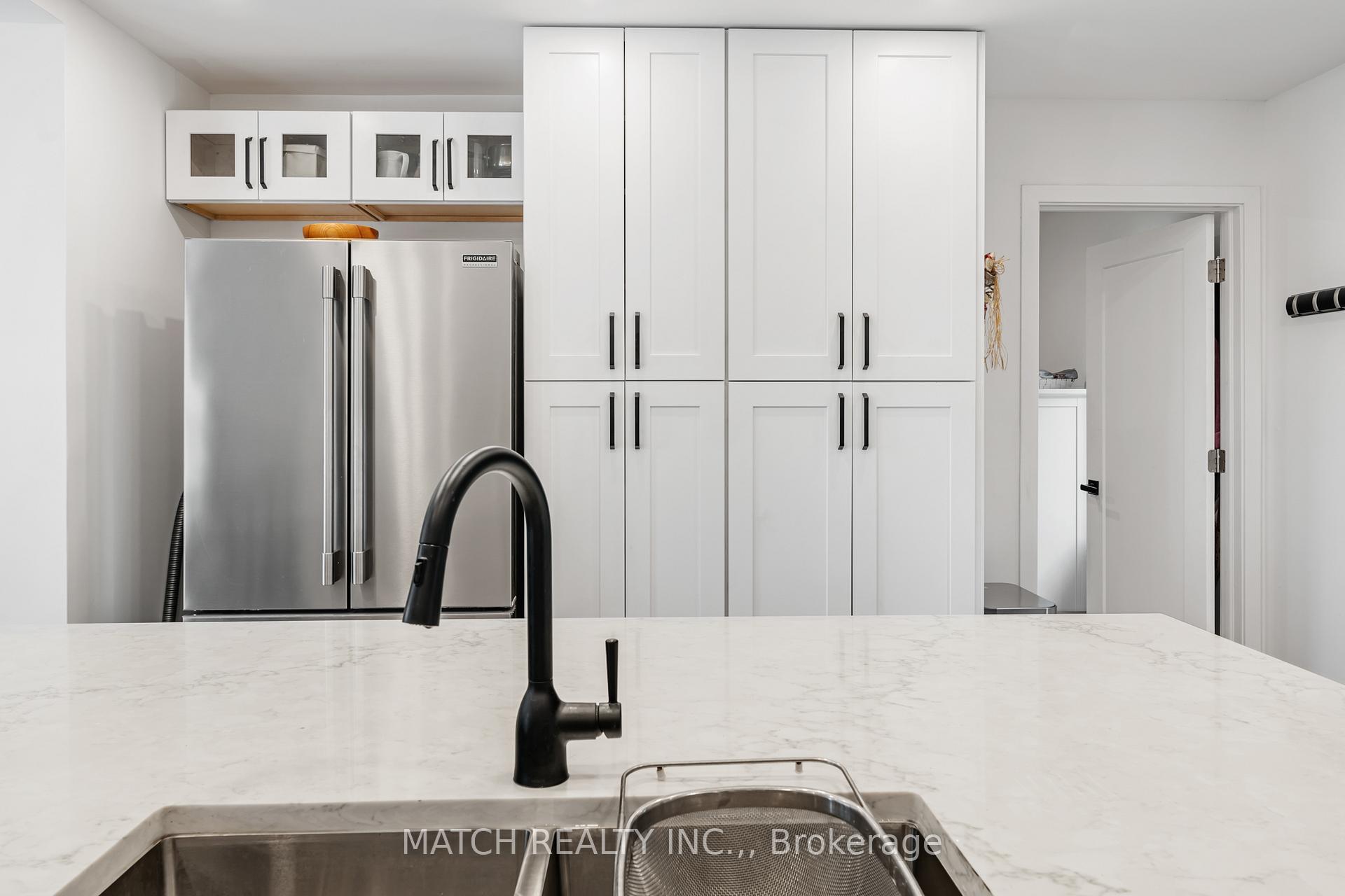 Photo 7 of Unit 2, 29338 Jane Road S, Chatham-Kent, Thamesville — HOMEH