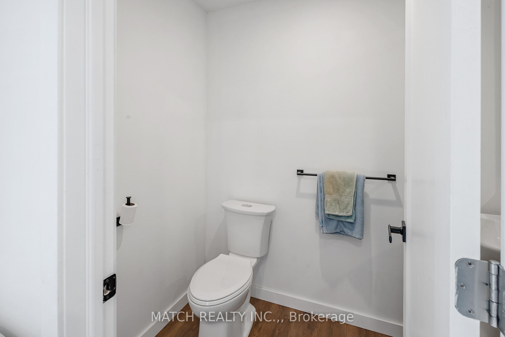 Photo 17 of Unit 2, 29338 Jane Road S, Chatham-Kent, Thamesville — HOMEH