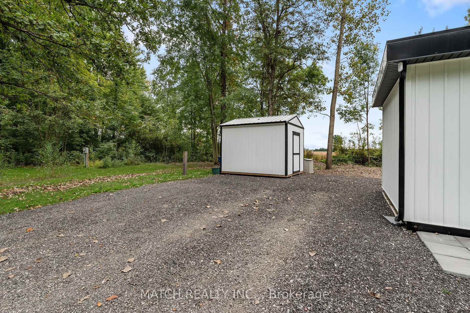 Photo 31 of Unit 2, 29338 Jane Road S, Chatham-Kent, Thamesville — HOMEH