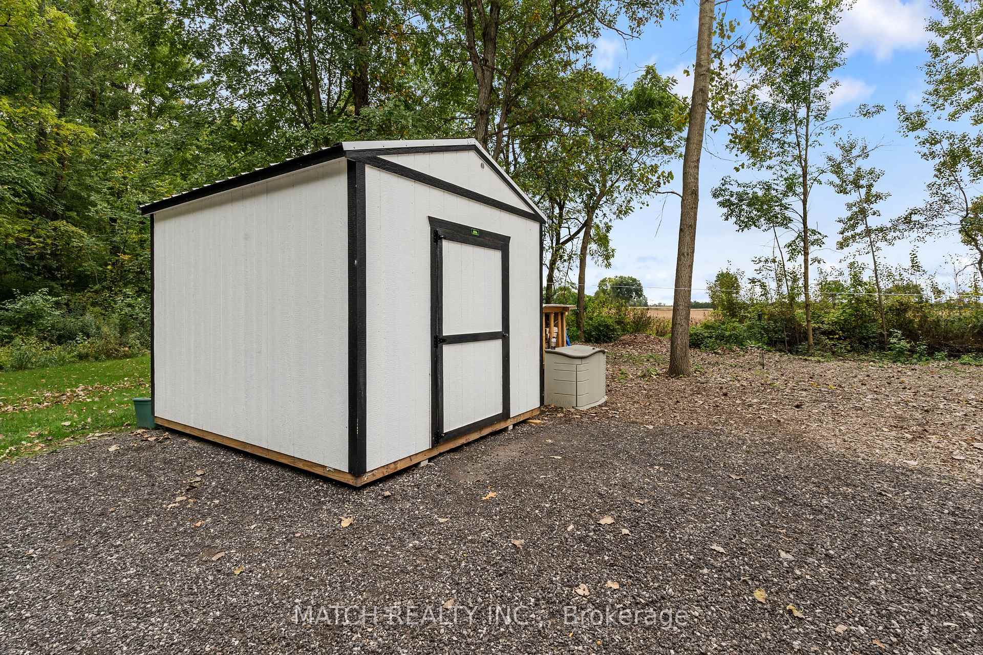 Photo 30 of Unit 2, 29338 Jane Road S, Chatham-Kent, Thamesville — HOMEH