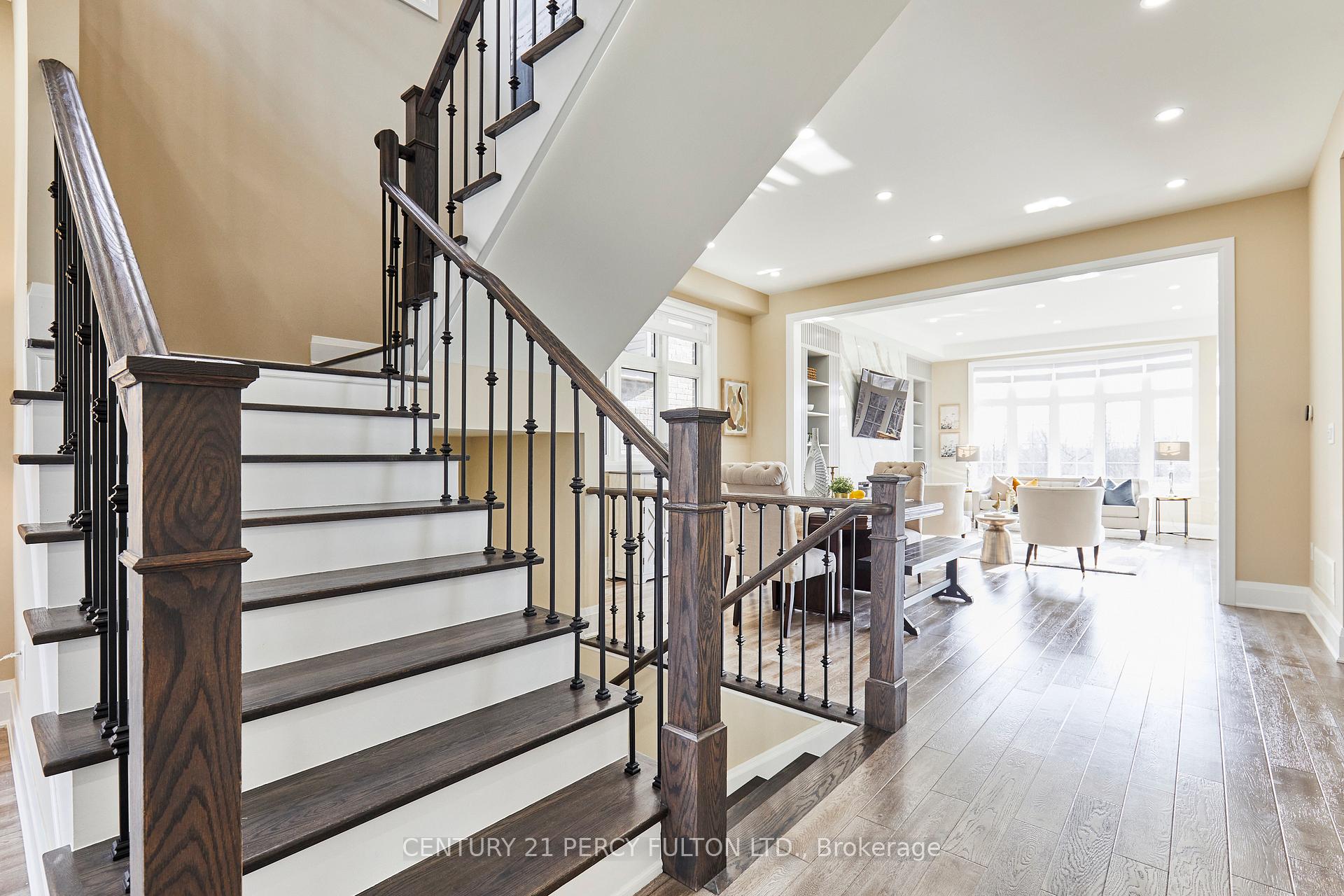 Photo 4 of 3032 Hollyberry Trail, Pickering, Rural Pickering — HOMEH