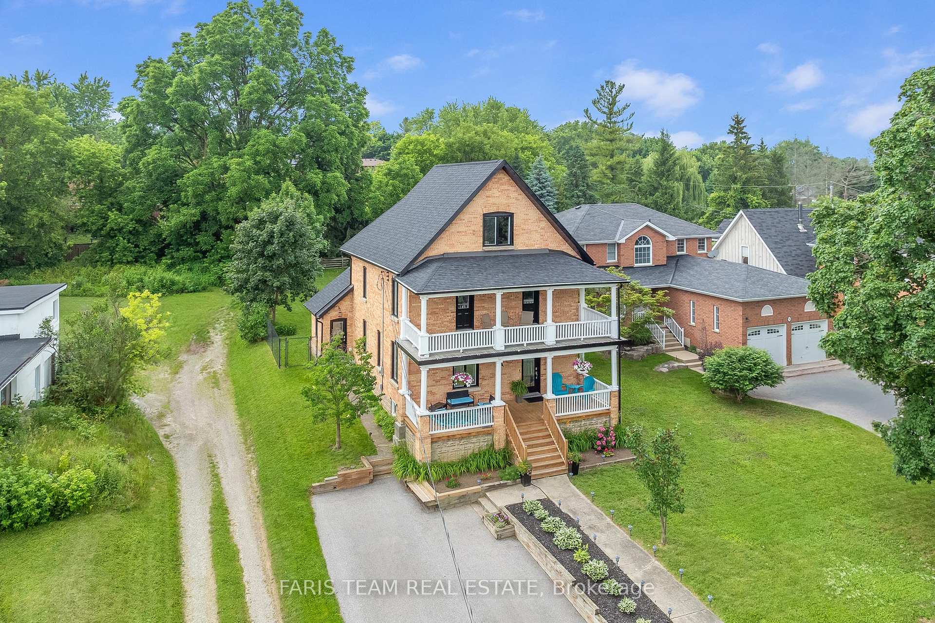 Photo 2 of 62 Fletcher Crescent, New Tecumseth, Alliston — HOMEH