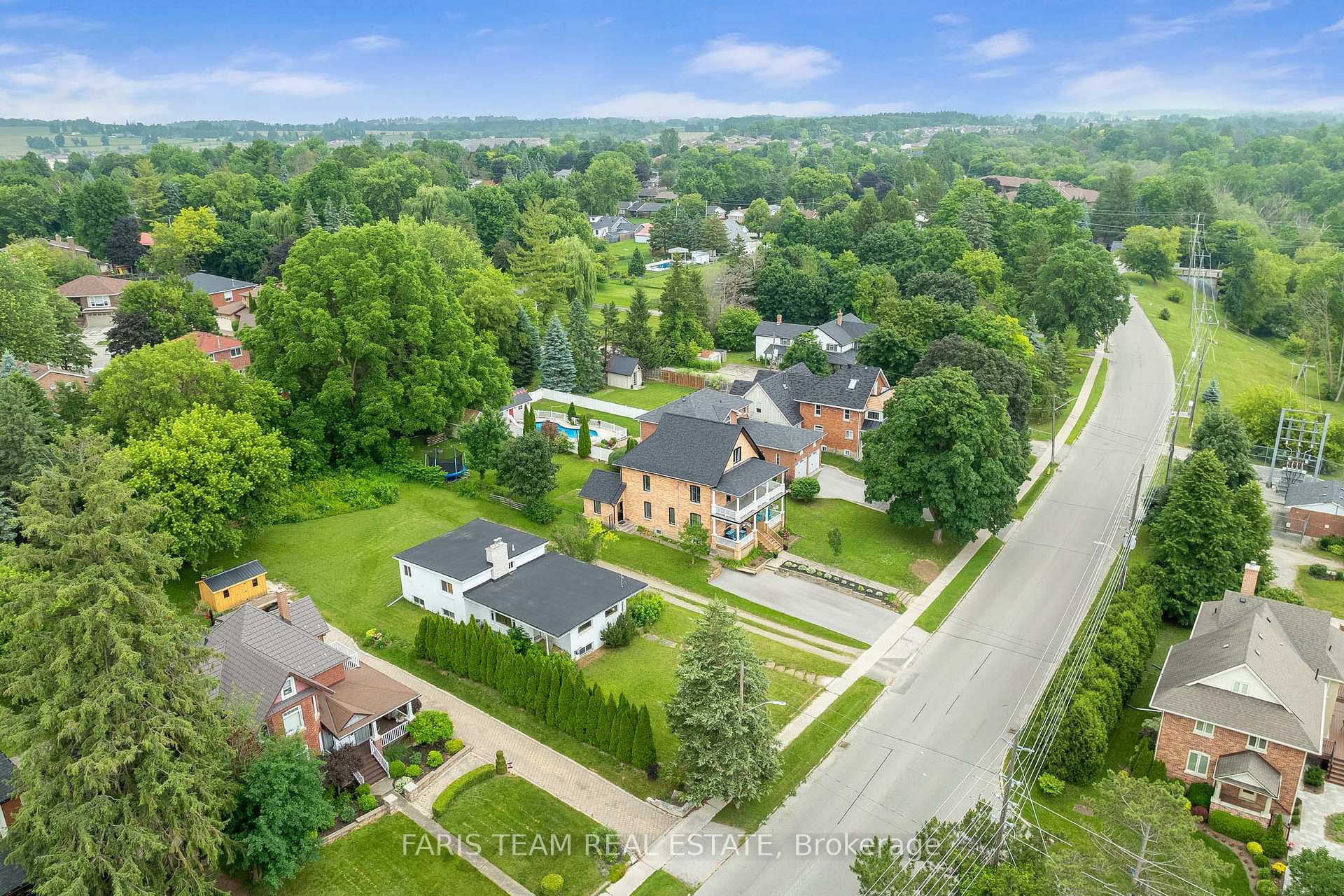 Photo 29 of 62 Fletcher Crescent, New Tecumseth, Alliston — HOMEH