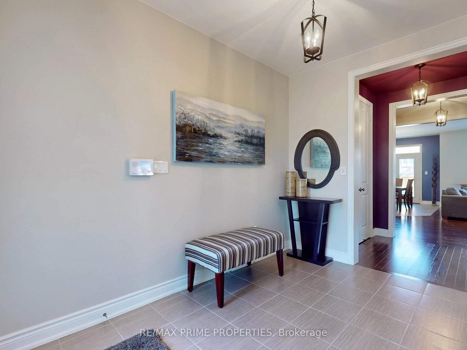 Photo 2 of 50 Billy Court, Caledon, Caledon East — HOMEH