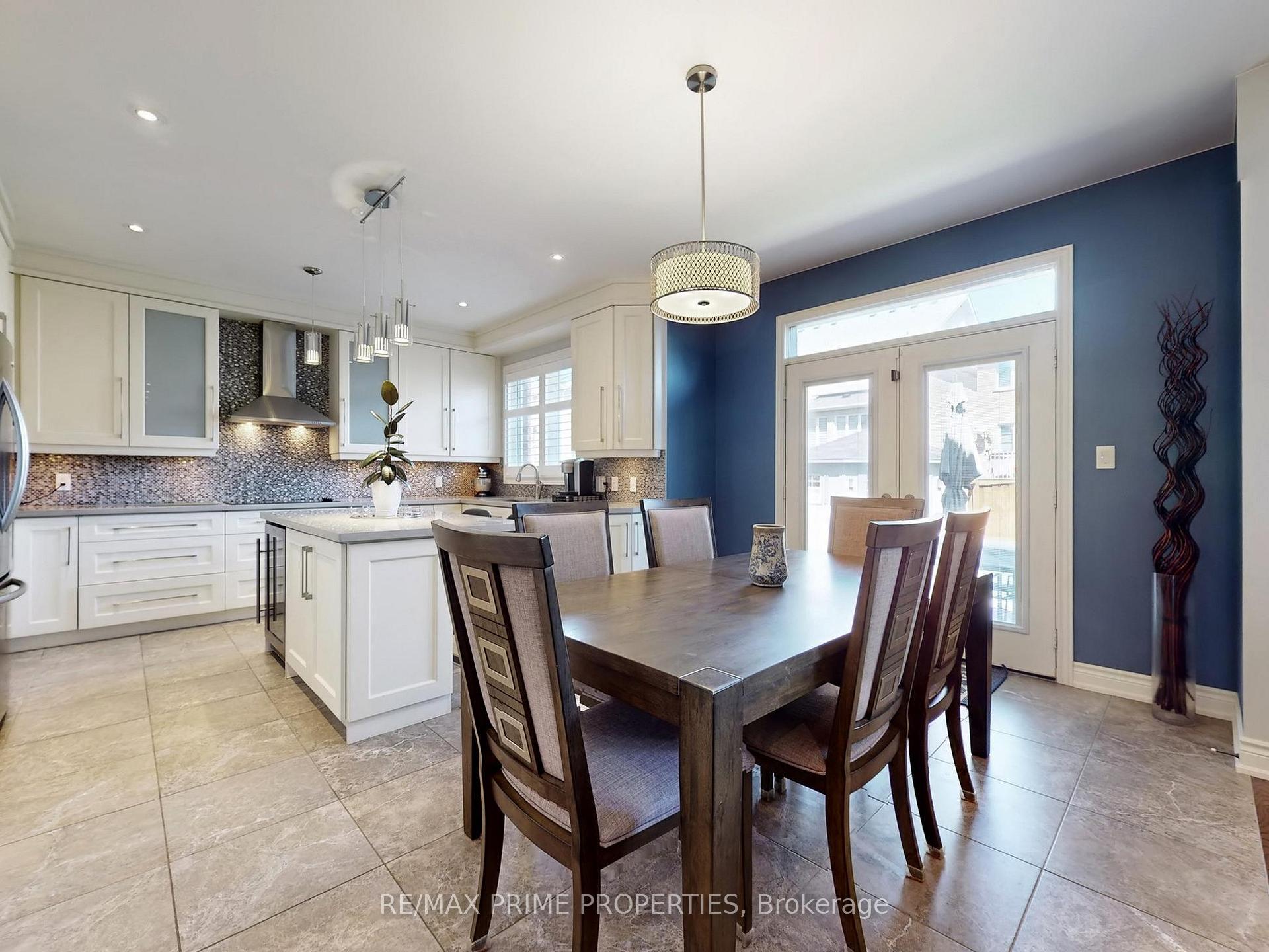 Photo 4 of 50 Billy Court, Caledon, Caledon East — HOMEH
