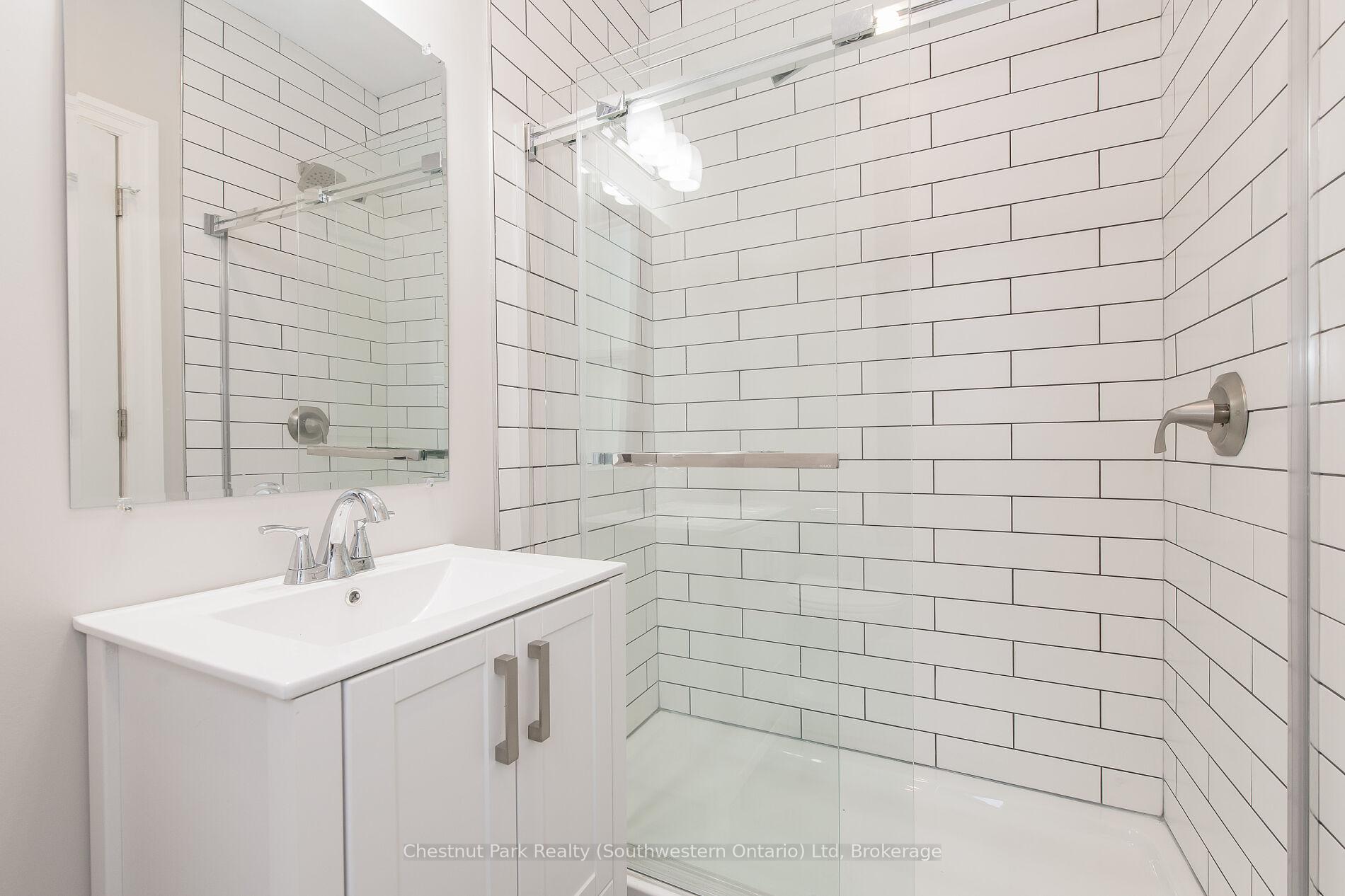 Photo 5 of Unit 2, 113 Young Street, Kitchener — HOMEH