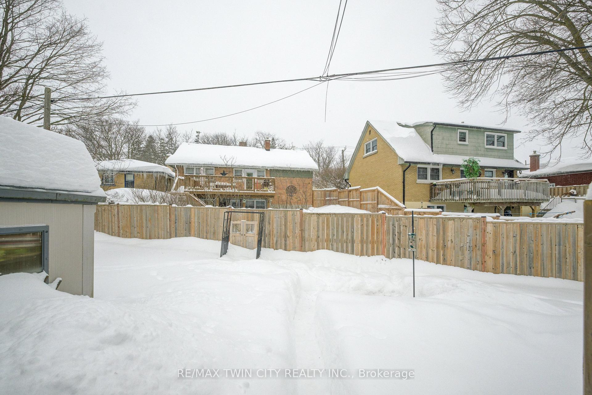 Photo 20 of 98 Clive Road, Kitchener — HOMEH