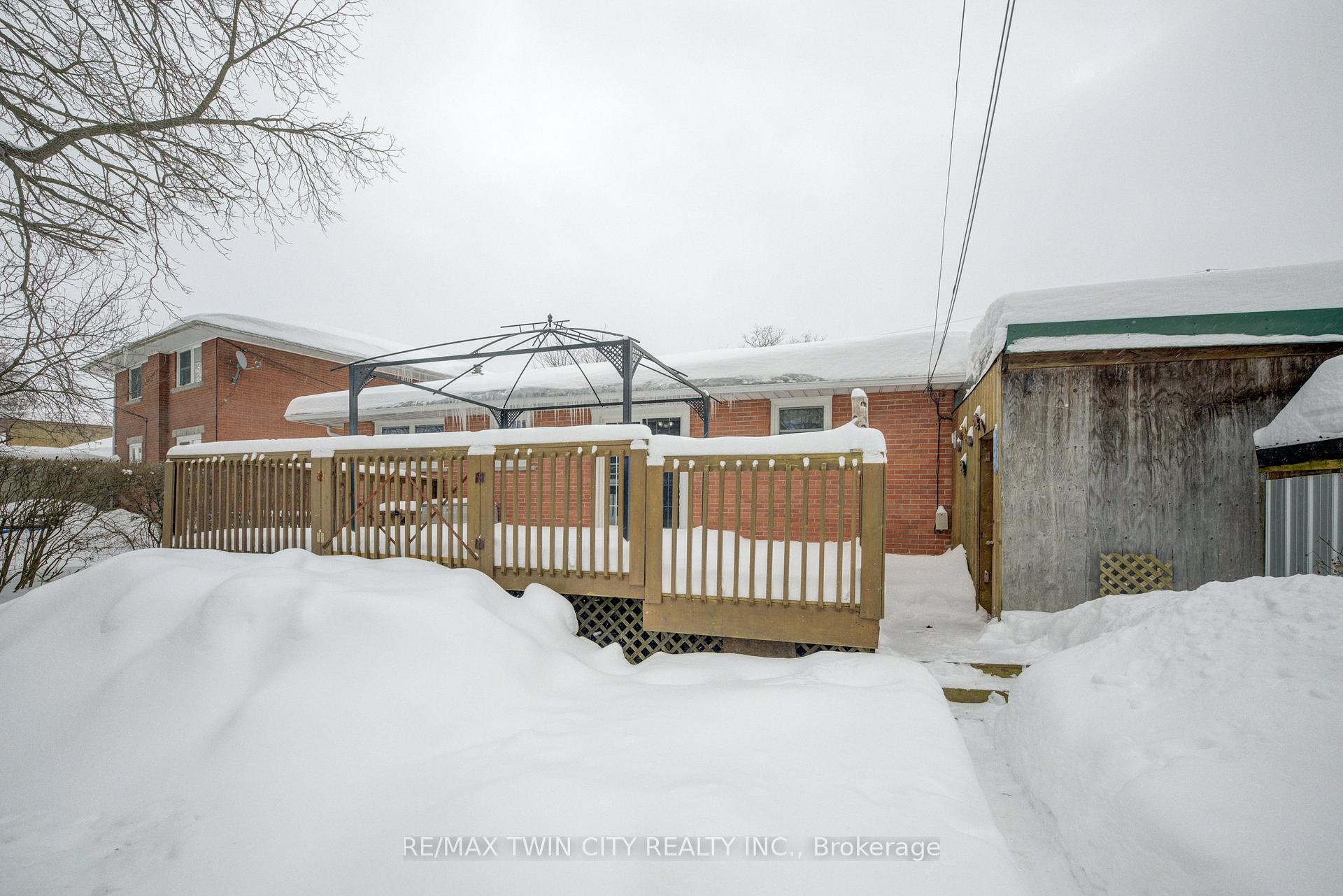 Photo 27 of 98 Clive Road, Kitchener — HOMEH
