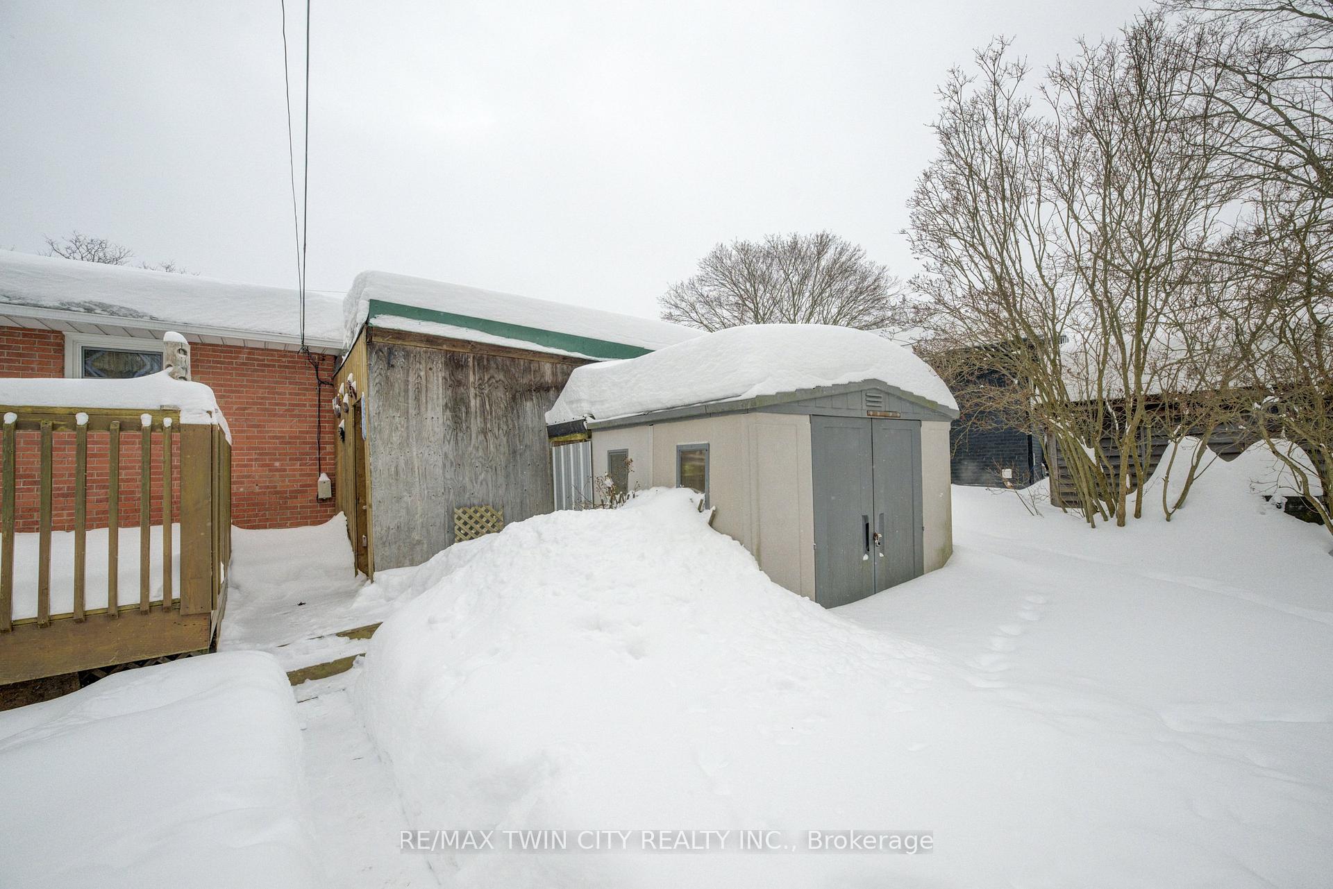 Photo 26 of 98 Clive Road, Kitchener — HOMEH