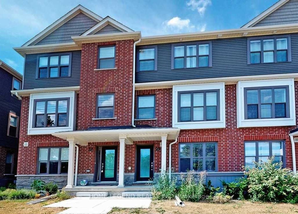Front of Unit 25, 1 Leggott Avenue