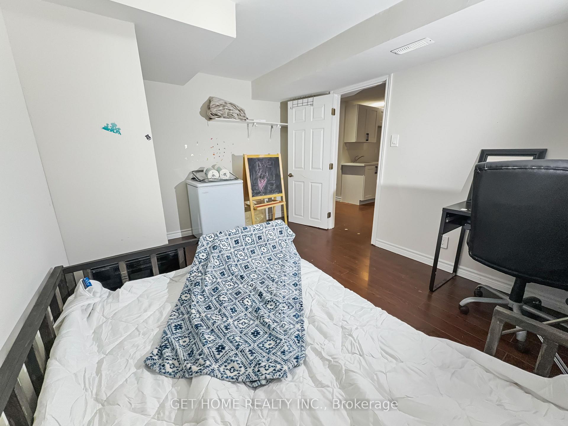 Photo 25 of 267 Swindells Street, Clarington, Bowmanville — HOMEH