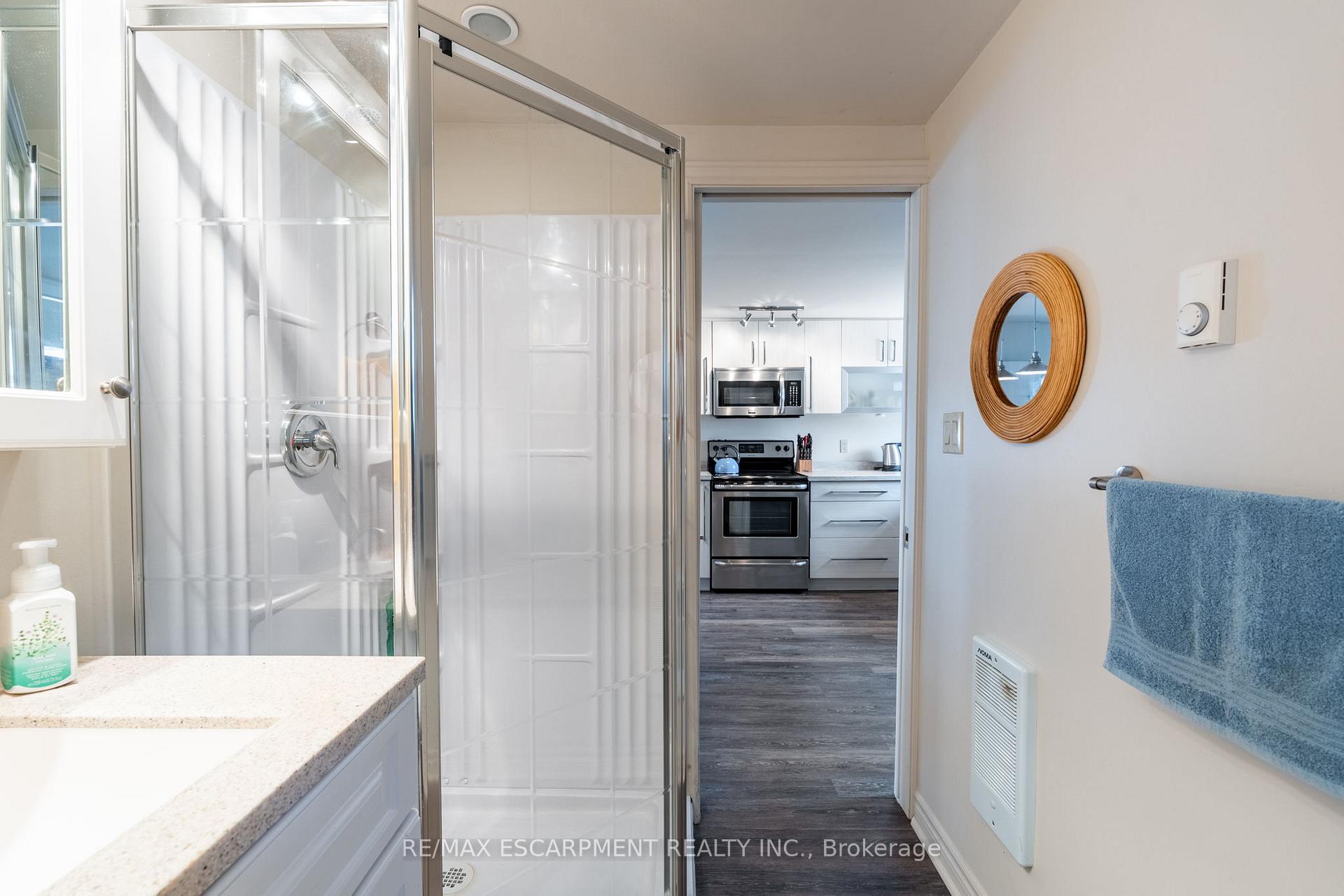 Photo 21 of 58 Lakeside Drive, Haldimand — HOMEH