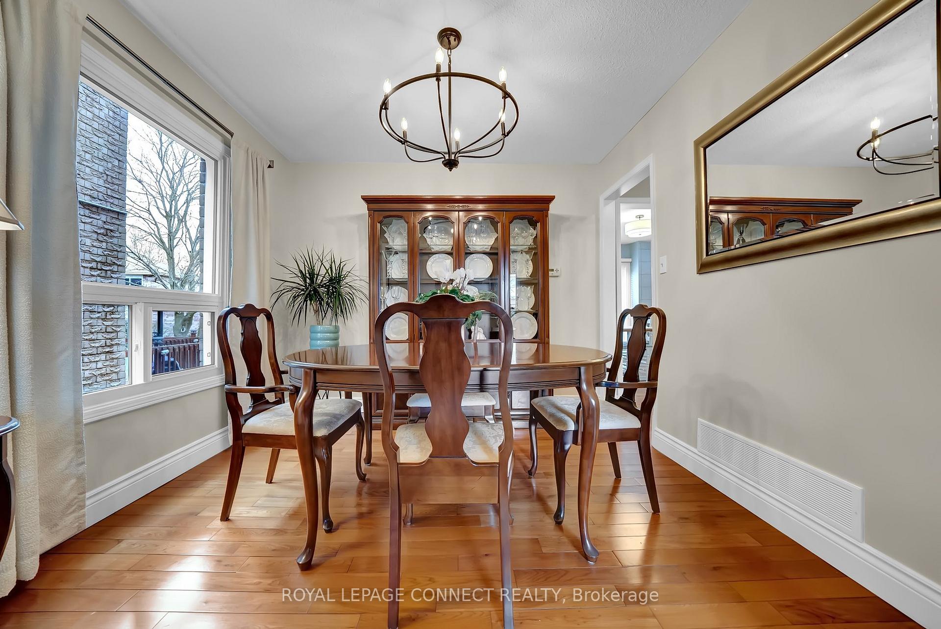Photo 10 of 21 Barnard Court, Ajax, South East — HOMEH