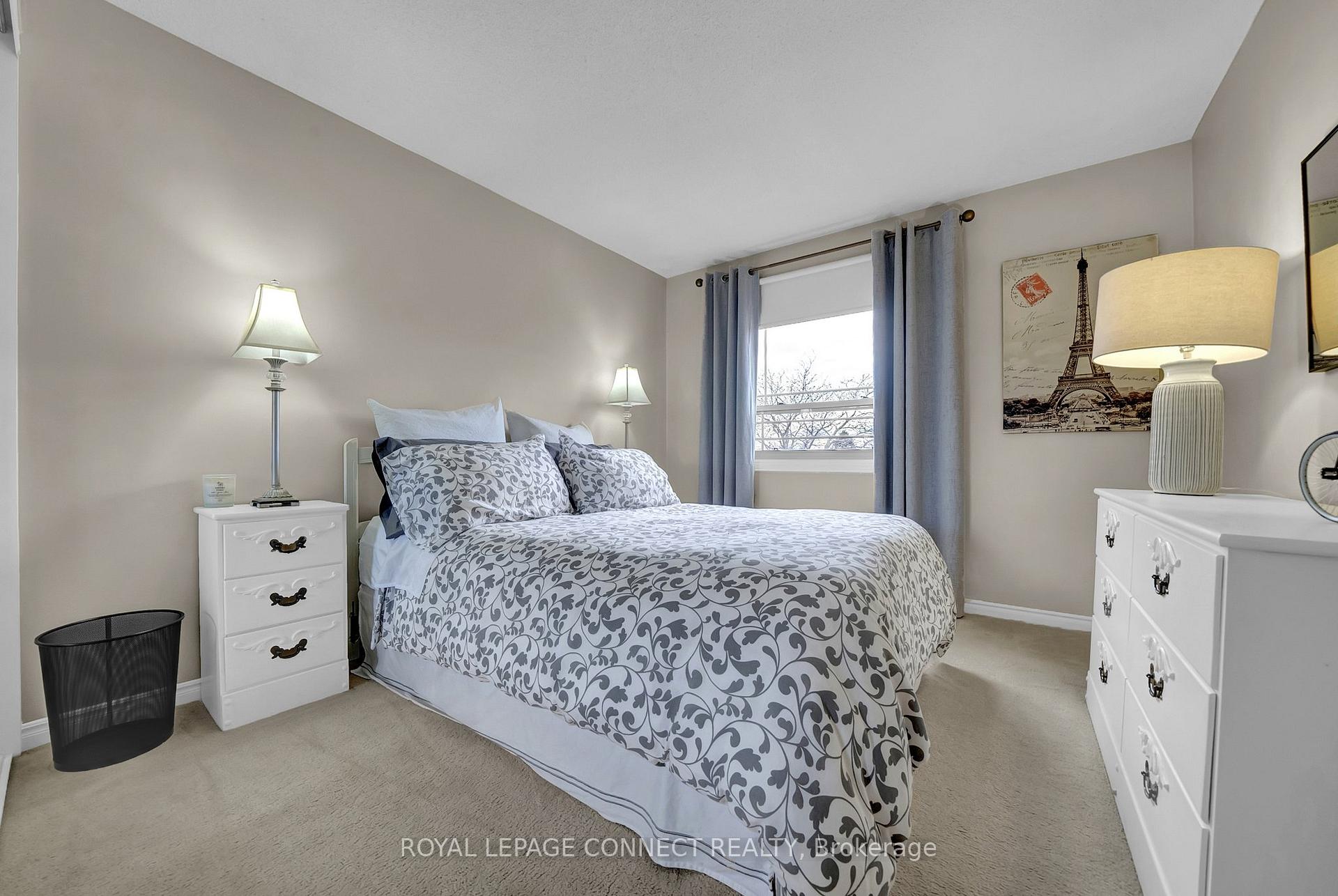 Photo 23 of 21 Barnard Court, Ajax, South East — HOMEH