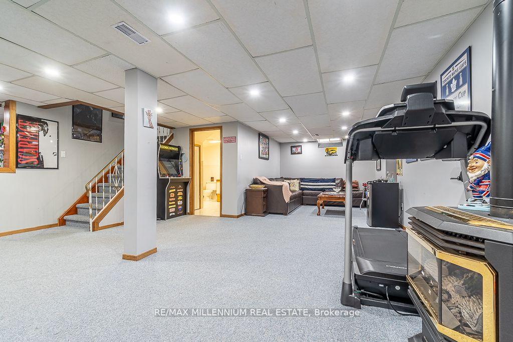 Photo 14 of 1698 Chester Drive, Caledon, Caledon Village — HOMEH
