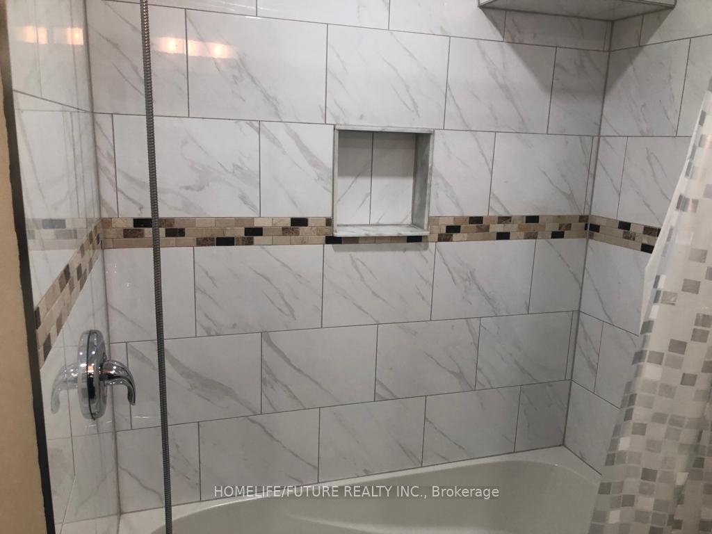 Photo 4 of Unit Bsmt, 43 Page Crescent, Markham, Milliken Mills East — HOMEH