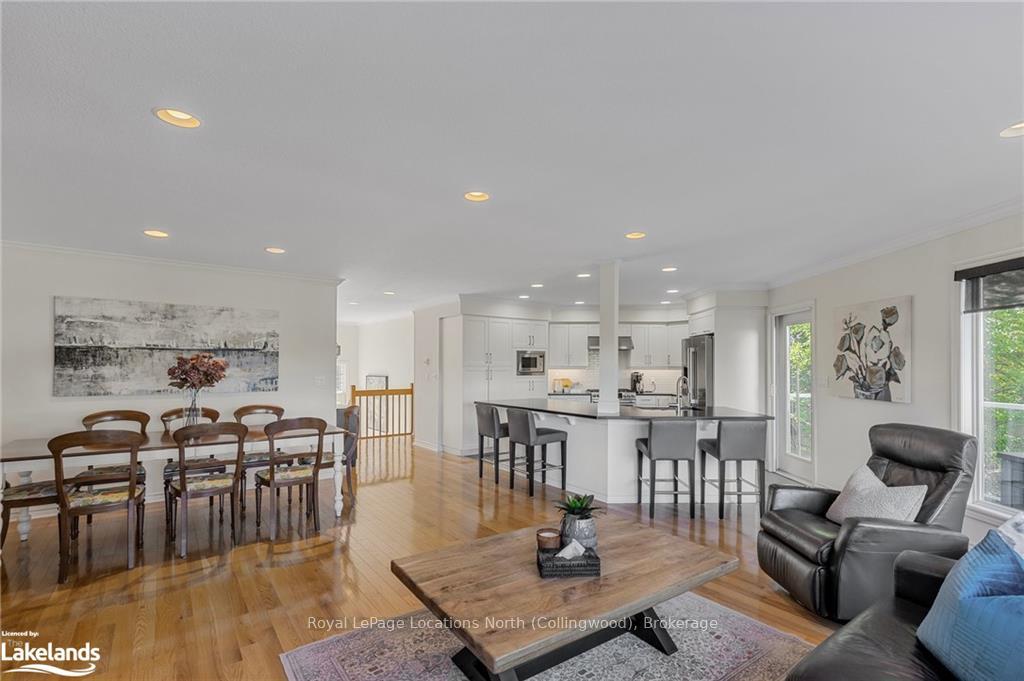 Photo 9 of 36 Nettleton Court, Collingwood — HOMEH