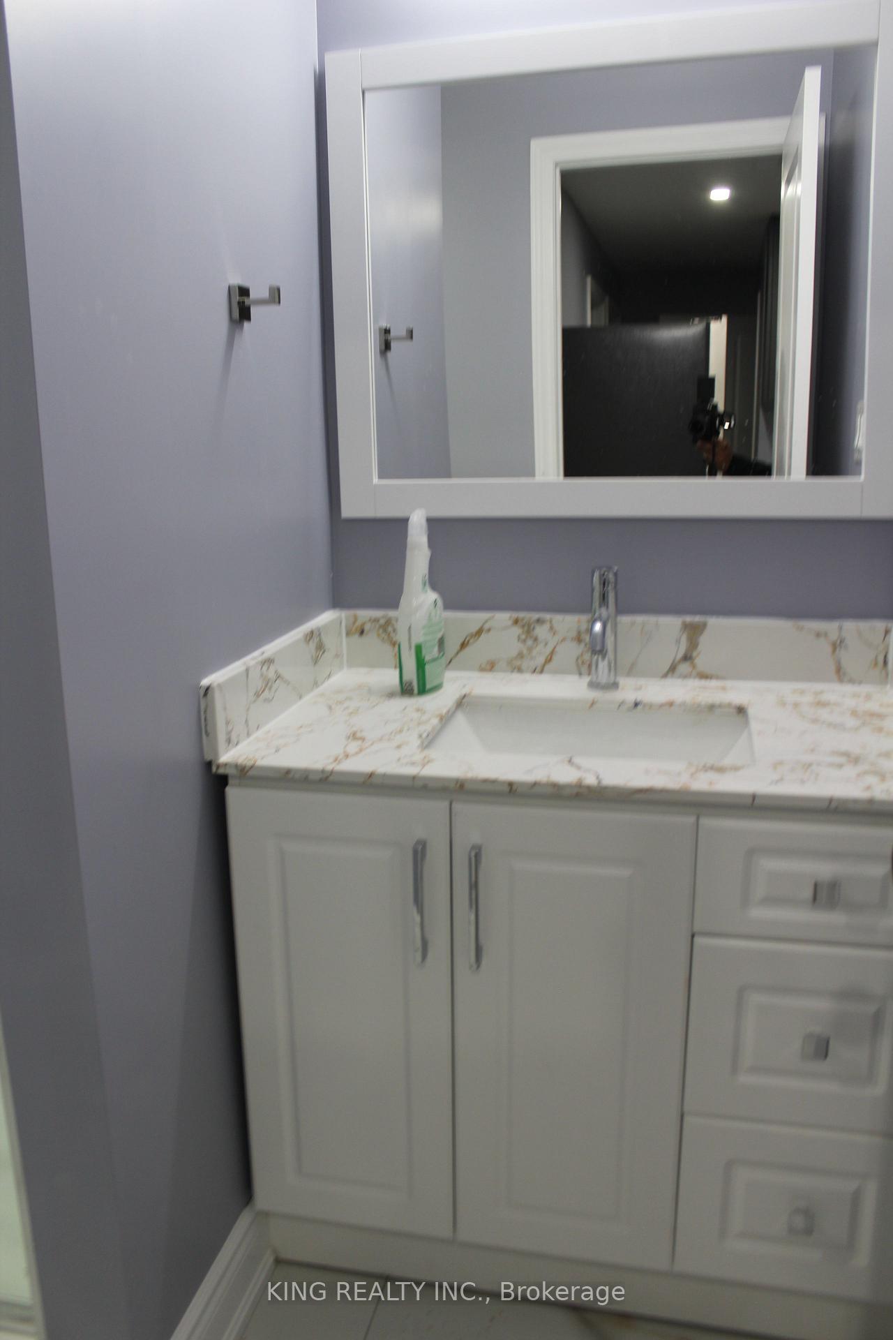 Photo 4 of Unit BSMT 2, 27 Rolling Acres Drive, Brampton, Credit Valley — HOMEH