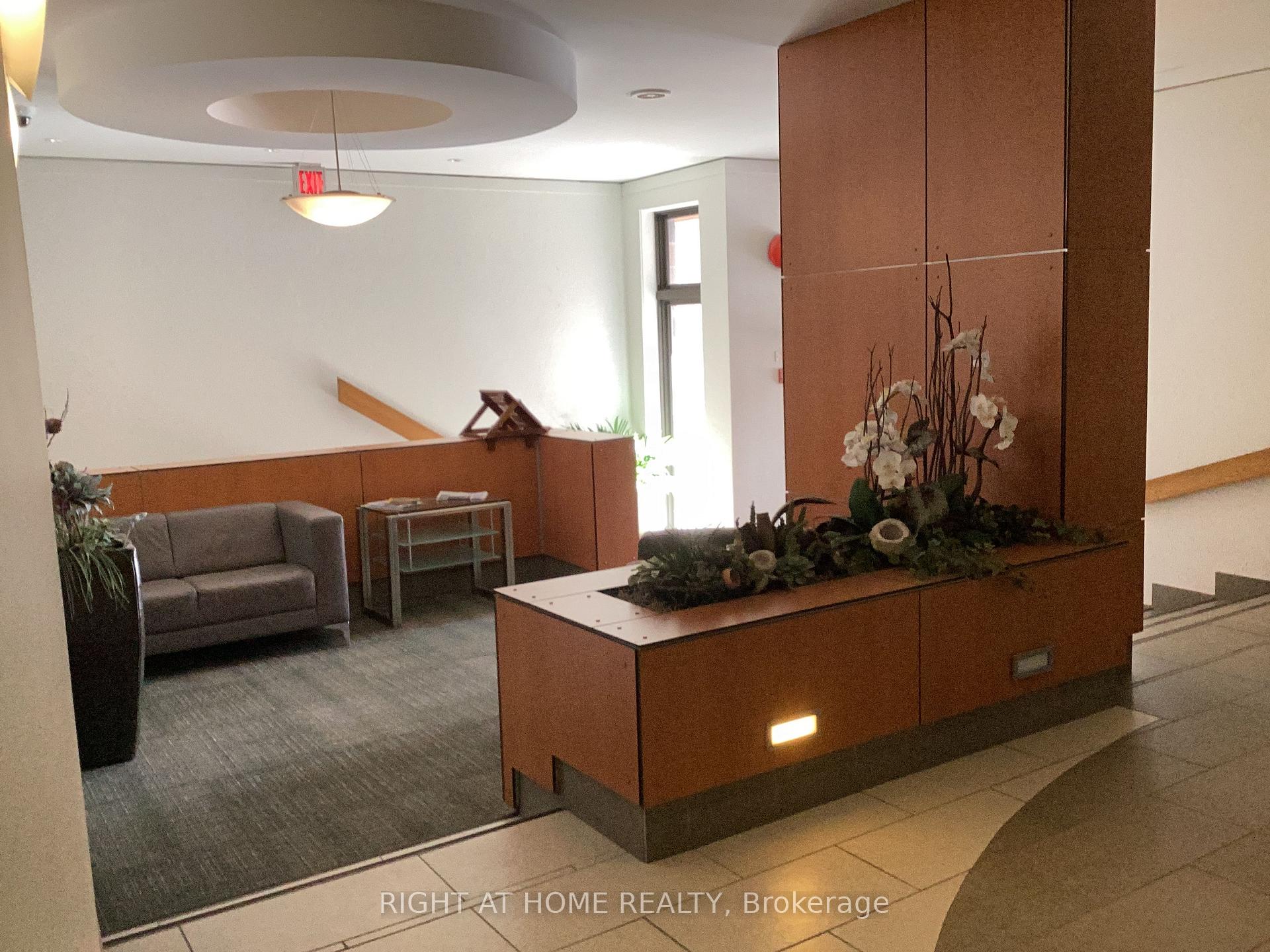 Photo 18 of Unit 401, 373 Laurier Avenue E, Ottawa, Sandy Hill — HOMEH