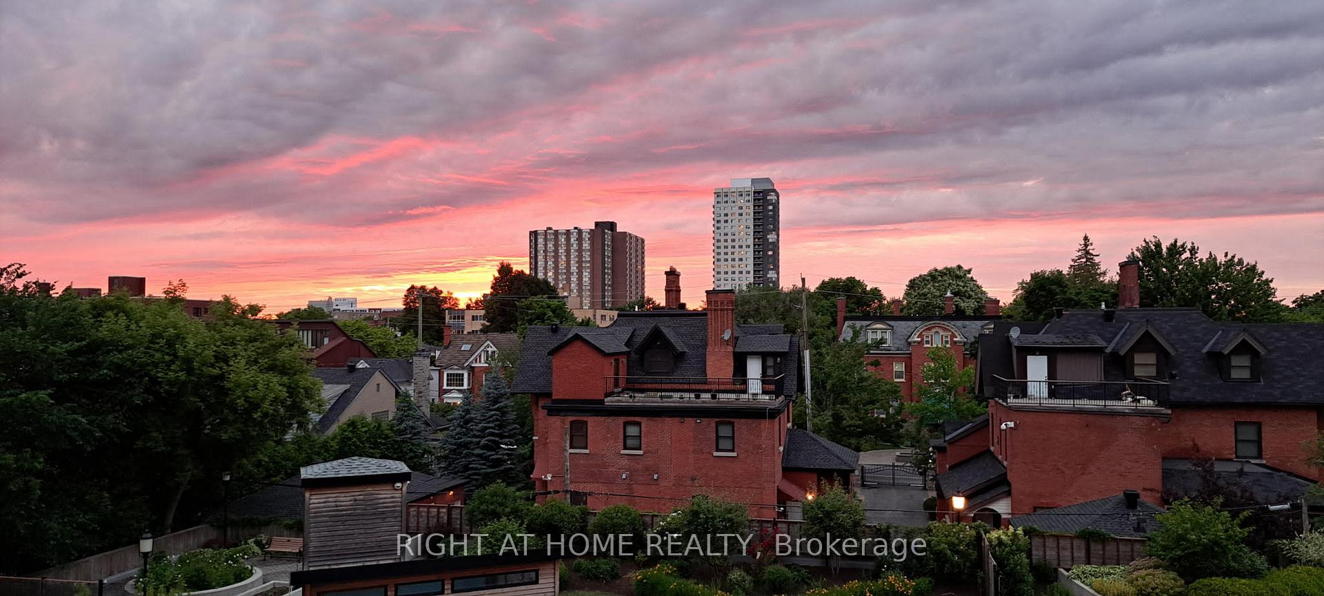 Photo 11 of Unit 401, 373 Laurier Avenue E, Ottawa, Sandy Hill — HOMEH
