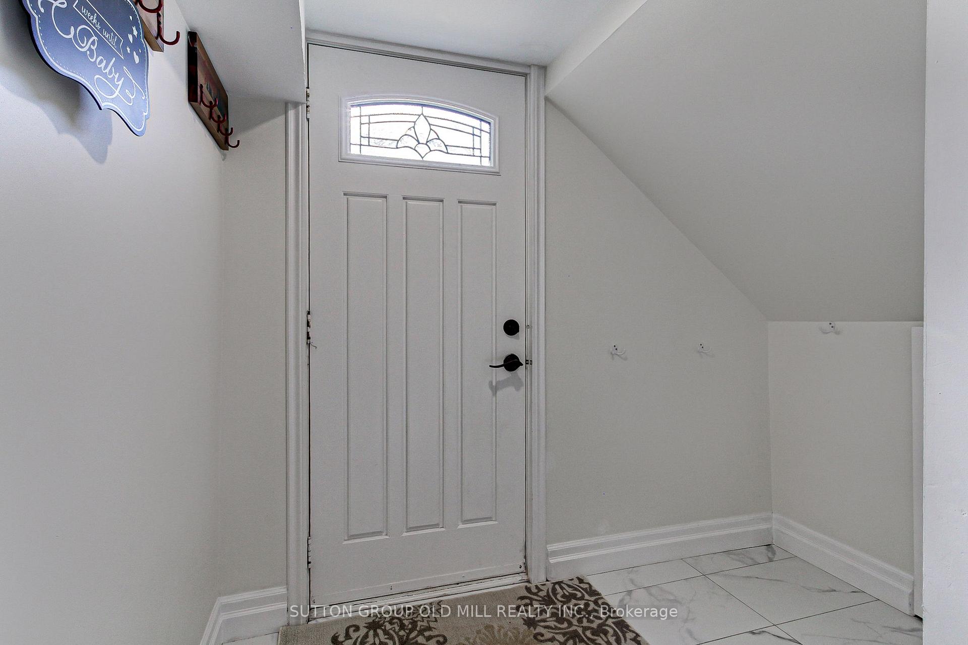 Photo 27 of 1261 Consort Crescent, Burlington, Palmer — HOMEH