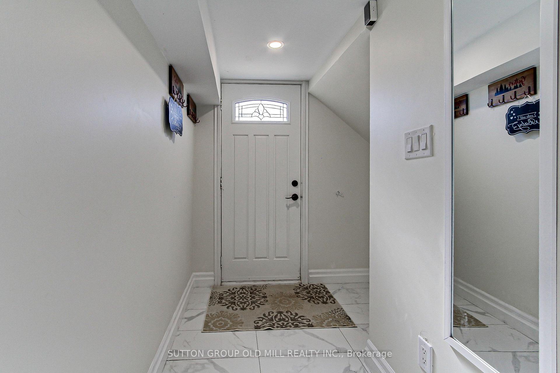 Photo 28 of 1261 Consort Crescent, Burlington, Palmer — HOMEH